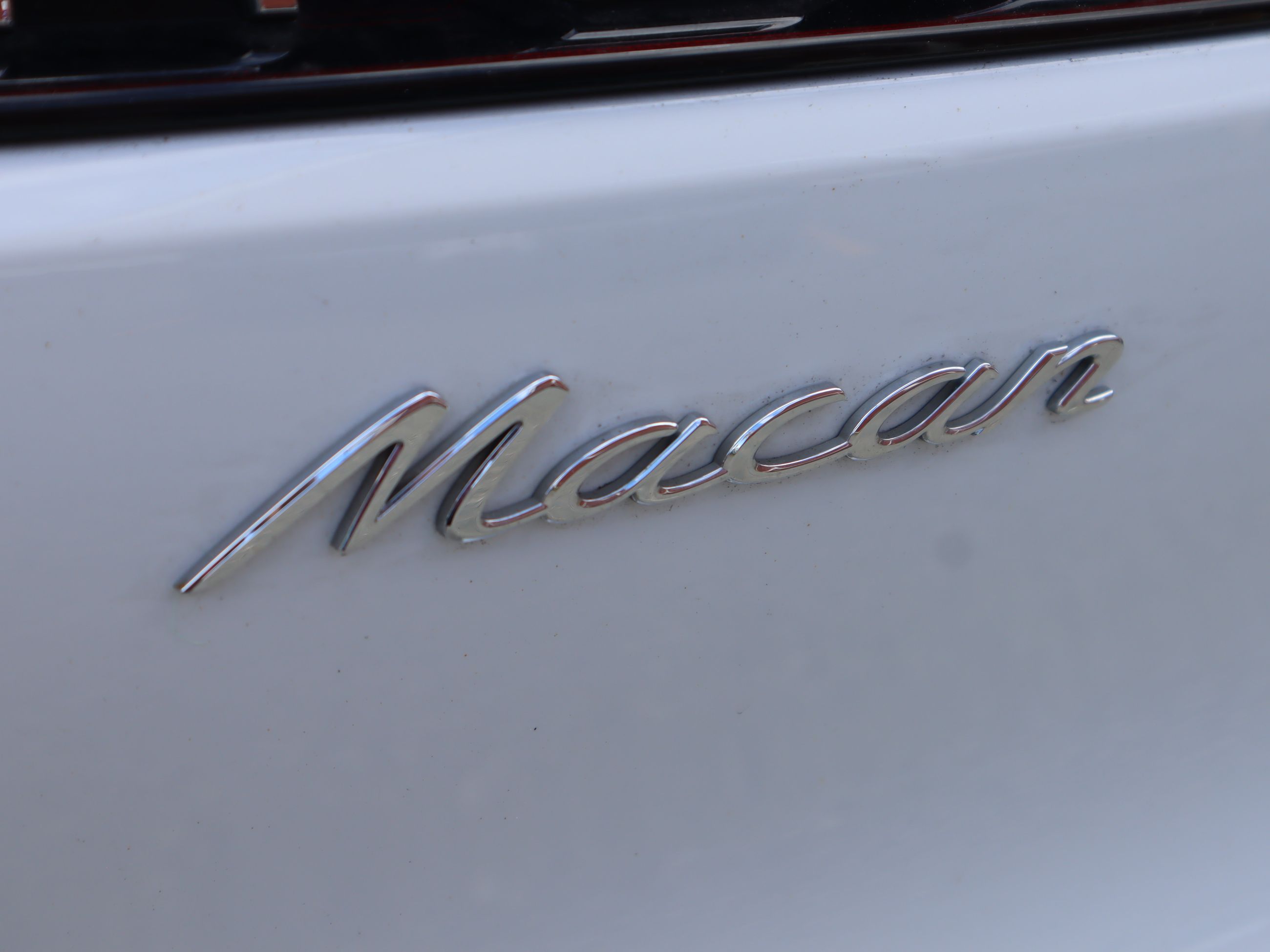 2021 Porsche Macan in Vancouver, British Columbia