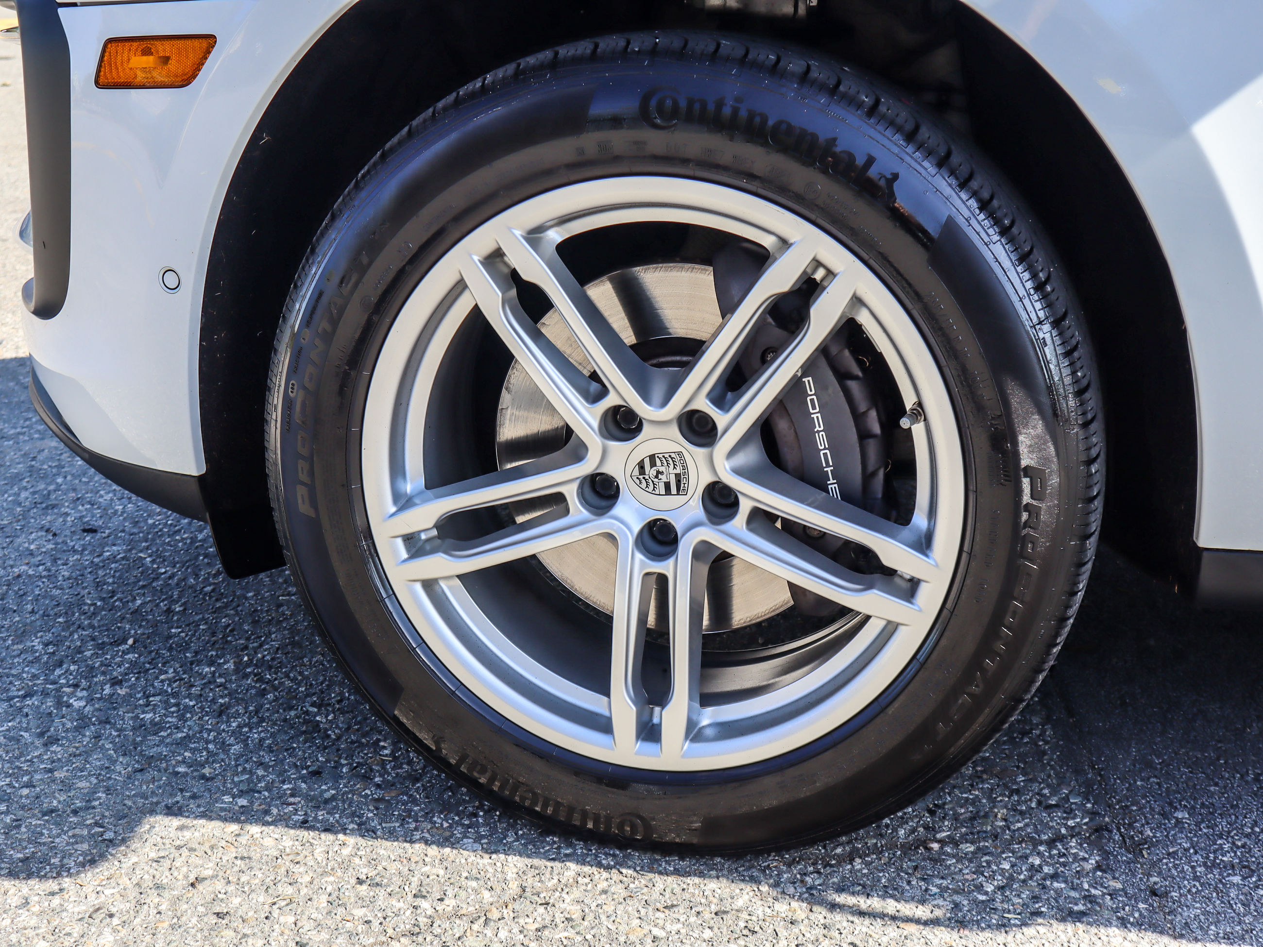 Porsche Macan  2022 à Vancouver, Colombie-Britannique