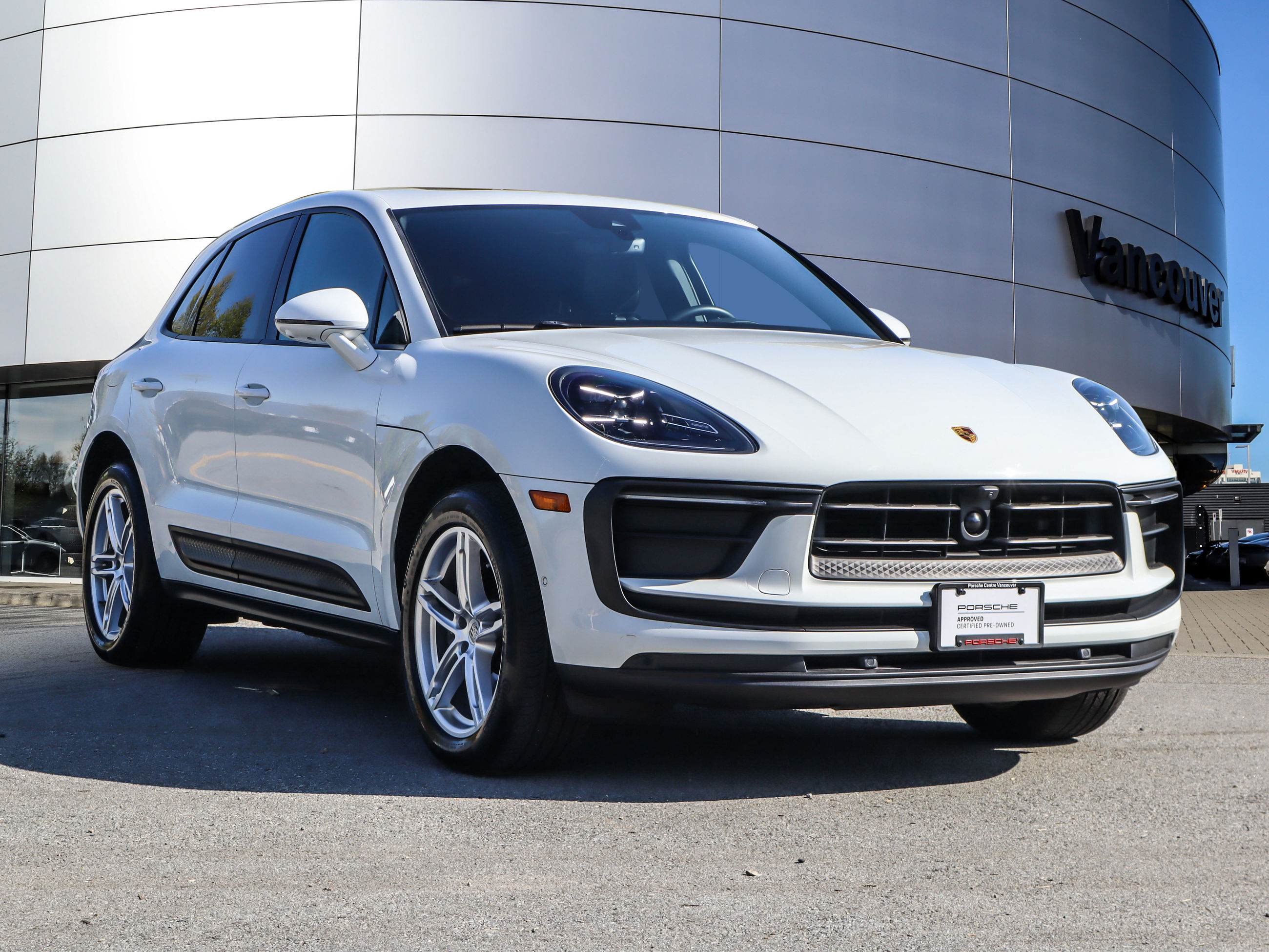 Porsche Macan  2022 à Vancouver, Colombie-Britannique
