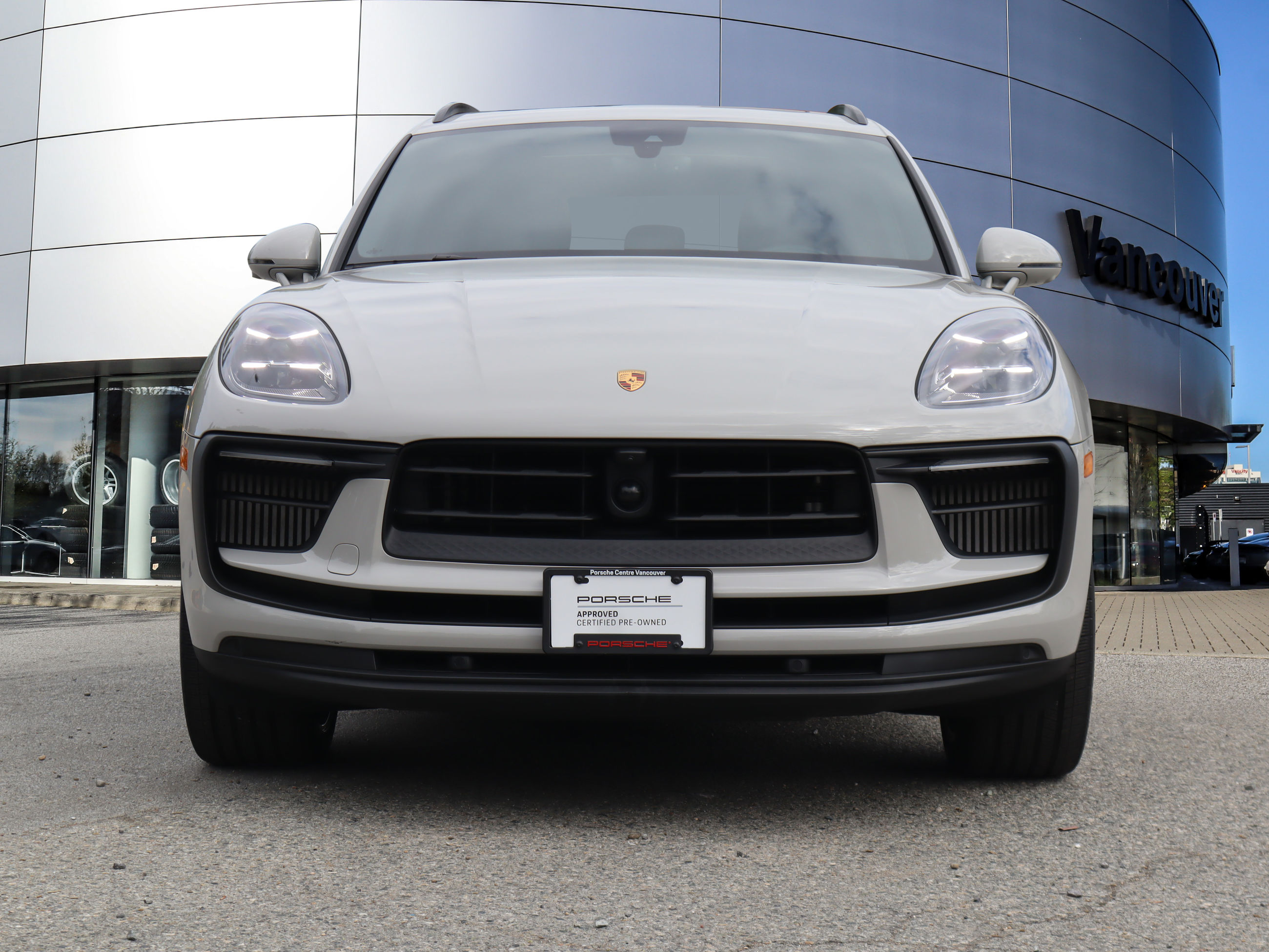 Porsche Macan  2022 à Vancouver, Colombie-Britannique