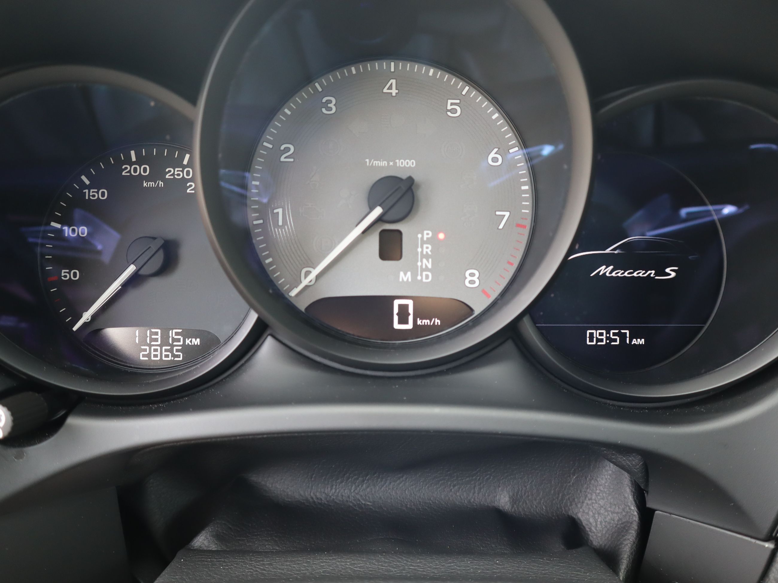 Porsche Macan  2022 à Vancouver, Colombie-Britannique