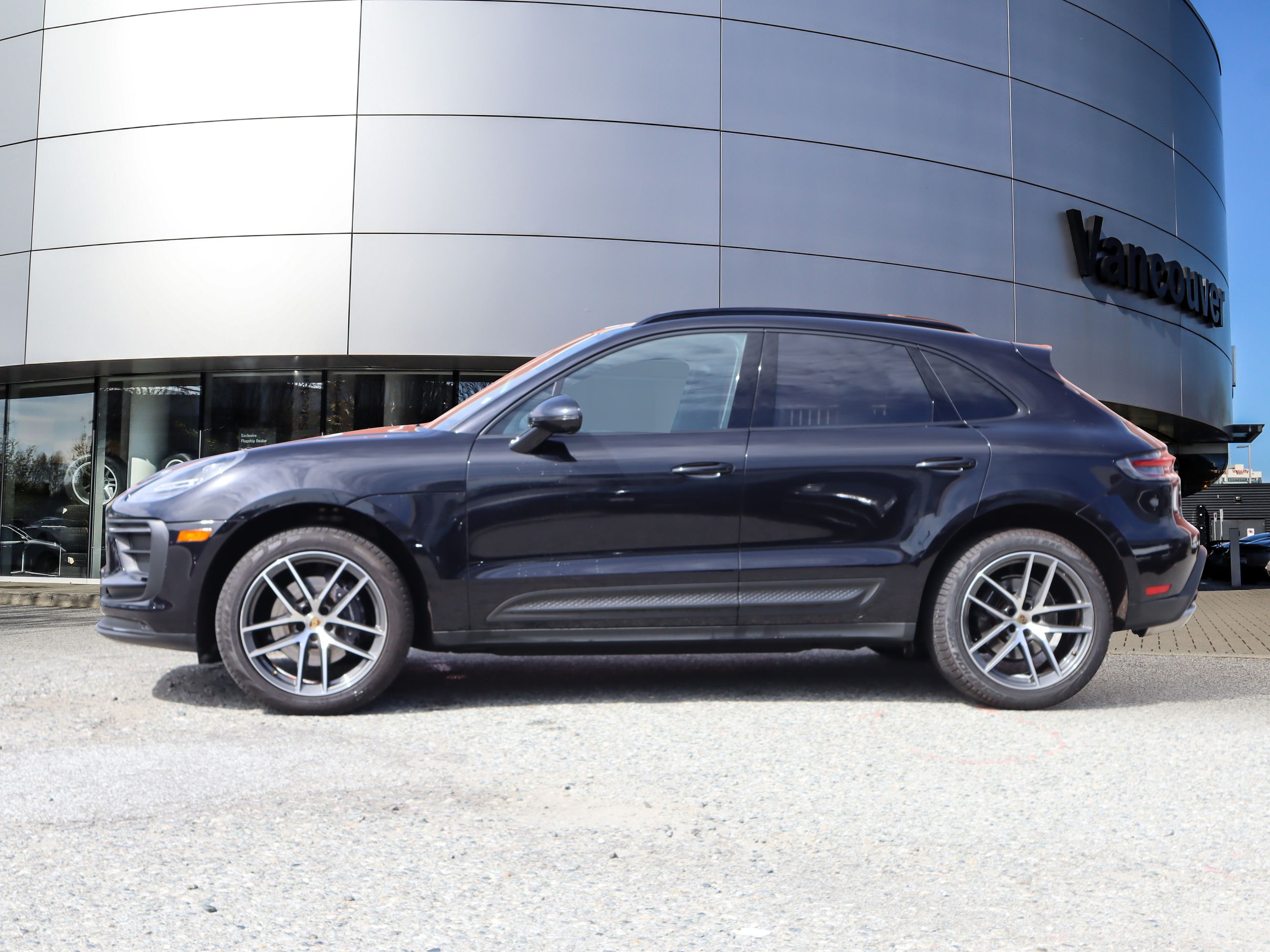 2022 Porsche Macan in Vancouver, British Columbia