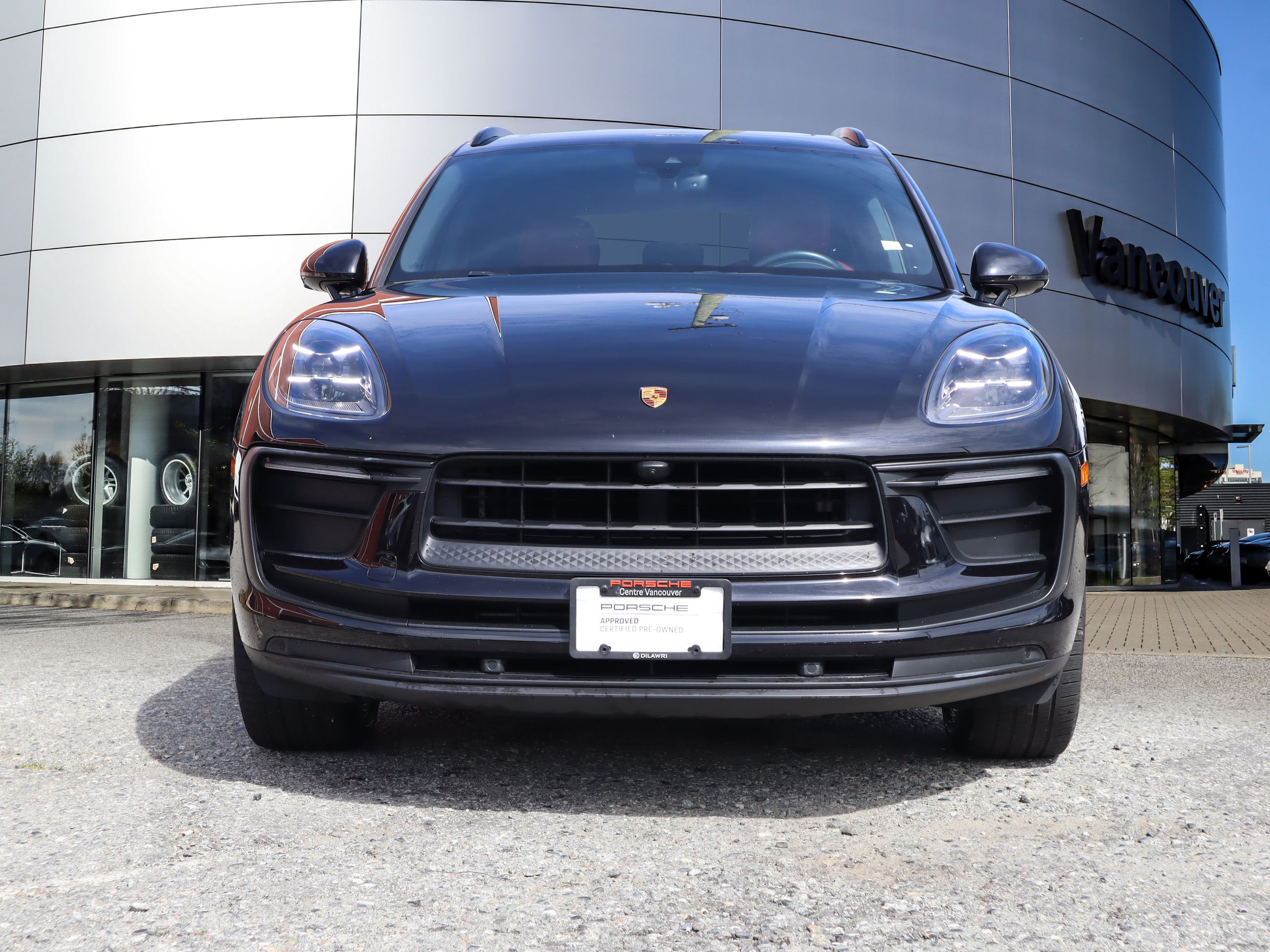 2022 Porsche Macan in Vancouver, British Columbia