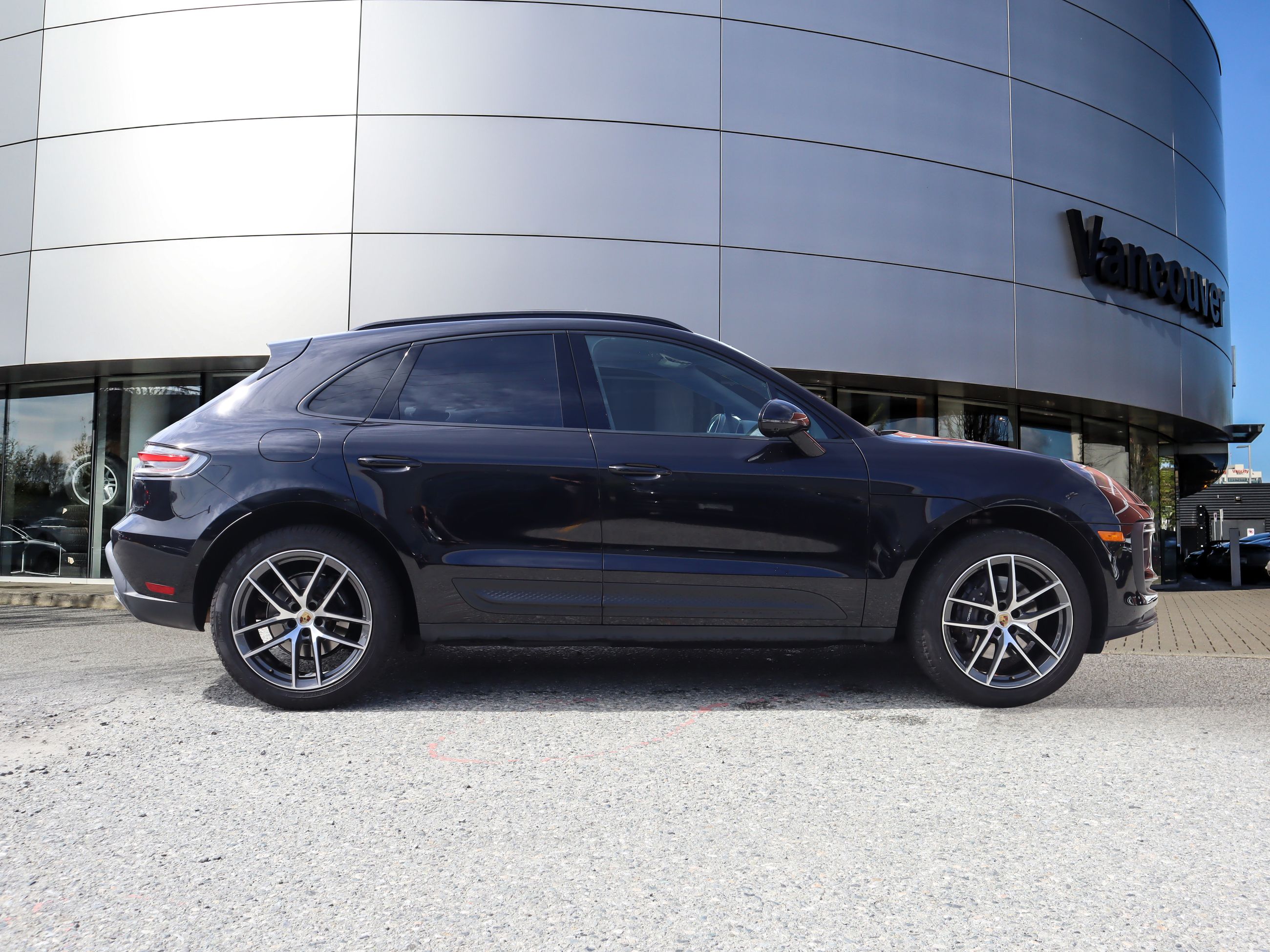 2022 Porsche Macan in Vancouver, British Columbia