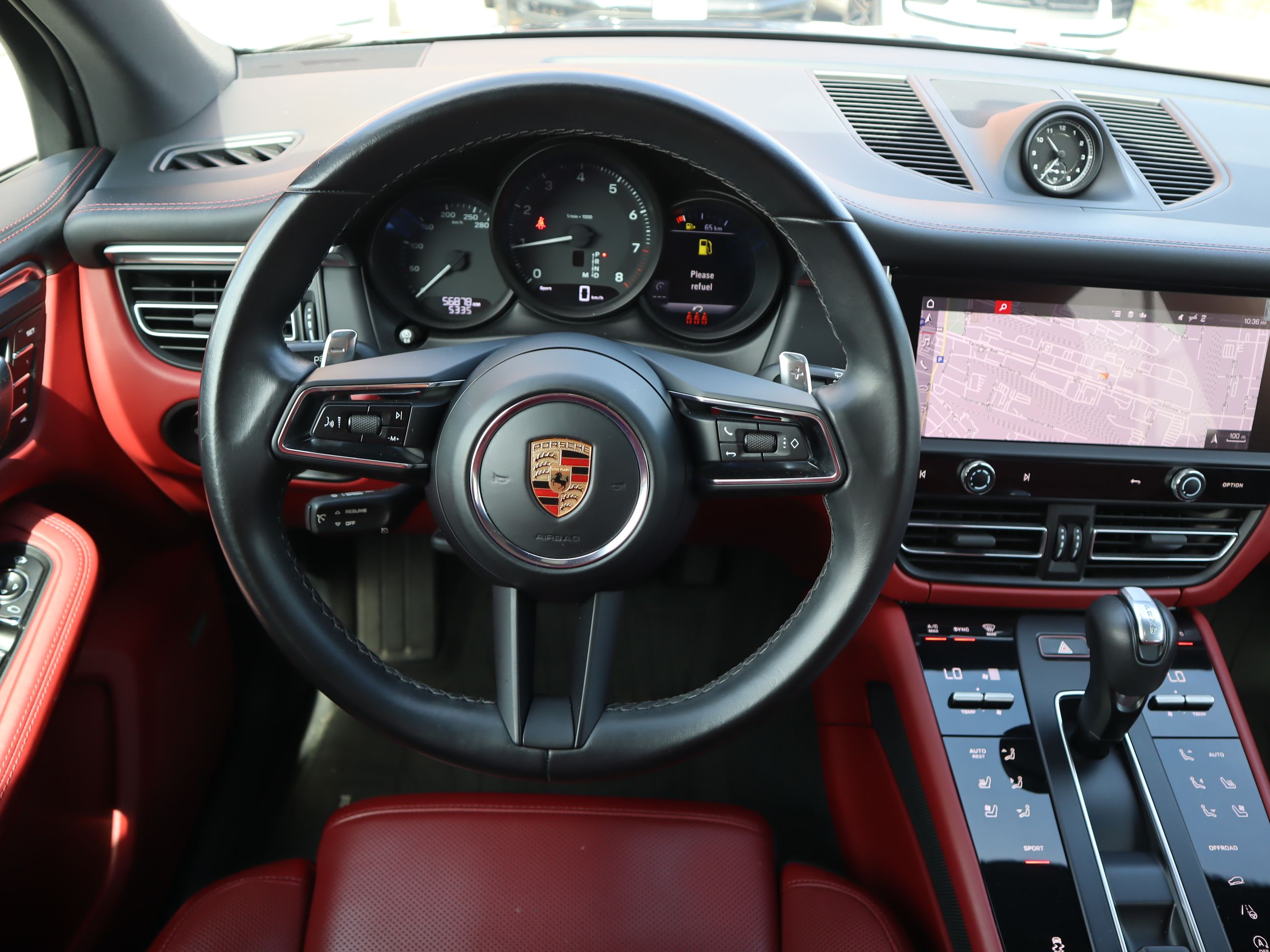 2022 Porsche Macan in Vancouver, British Columbia
