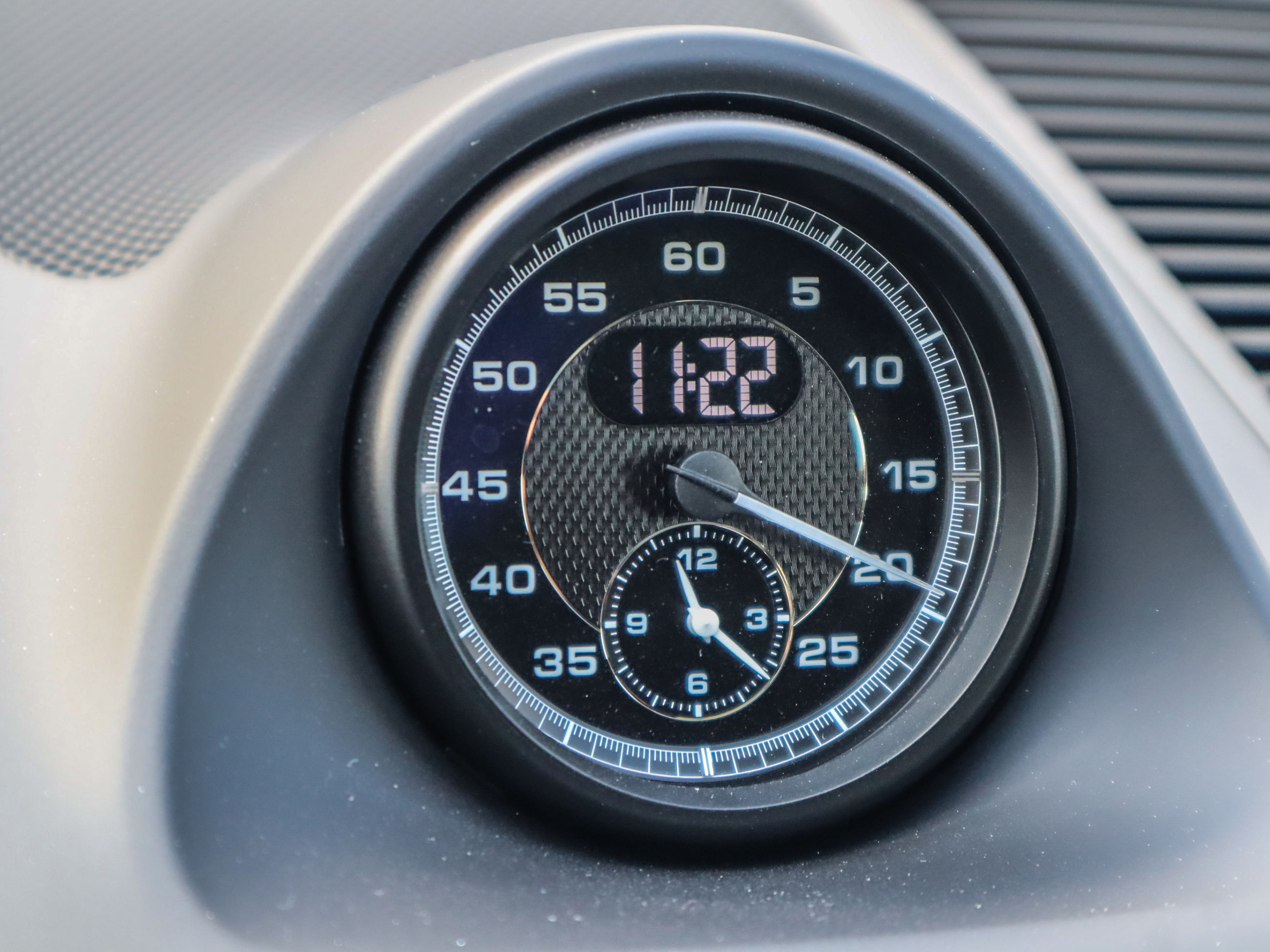 2023 Porsche Macan in Vancouver, British Columbia