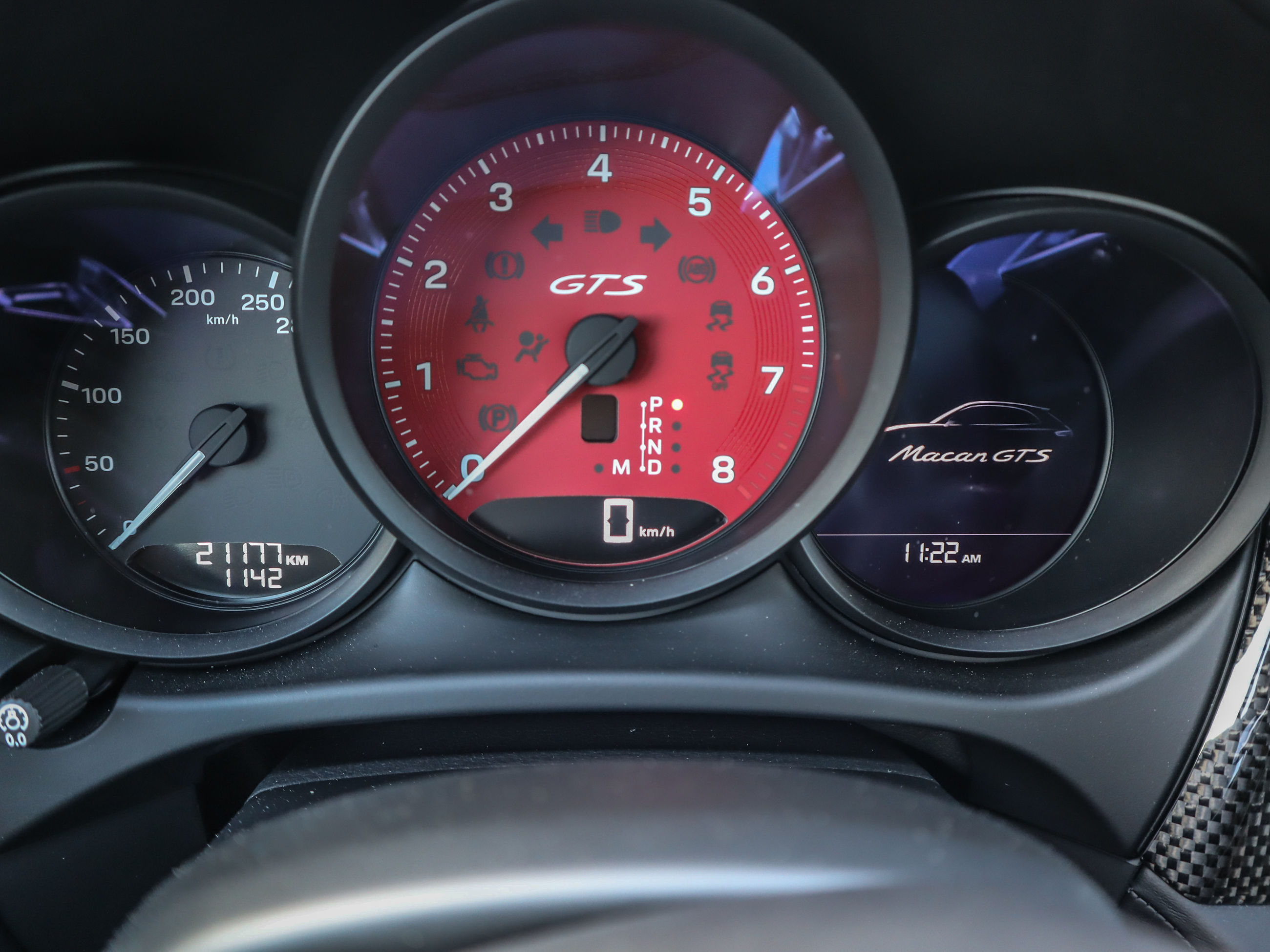 2023 Porsche Macan in Vancouver, British Columbia