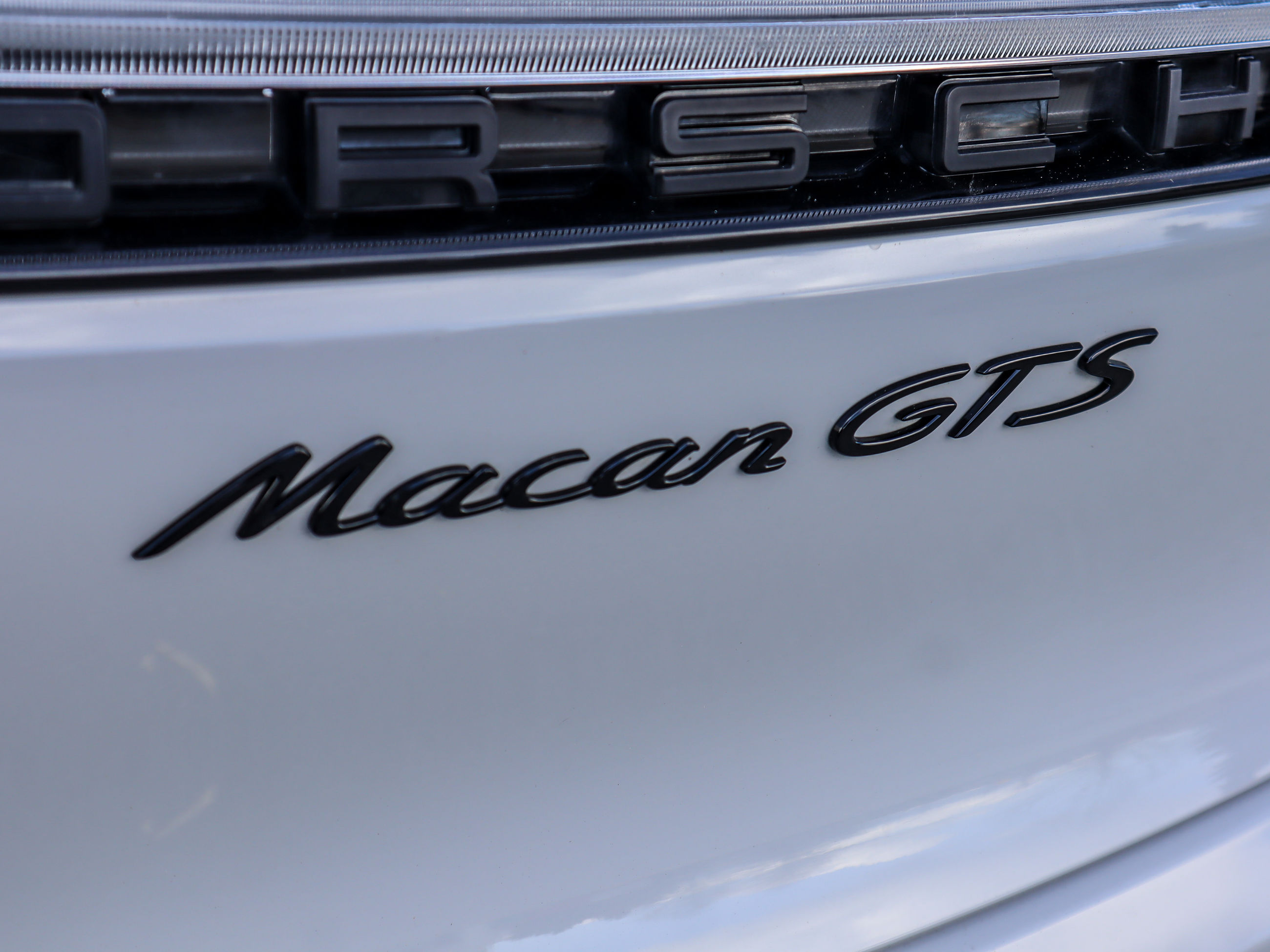 2023 Porsche Macan in Vancouver, British Columbia