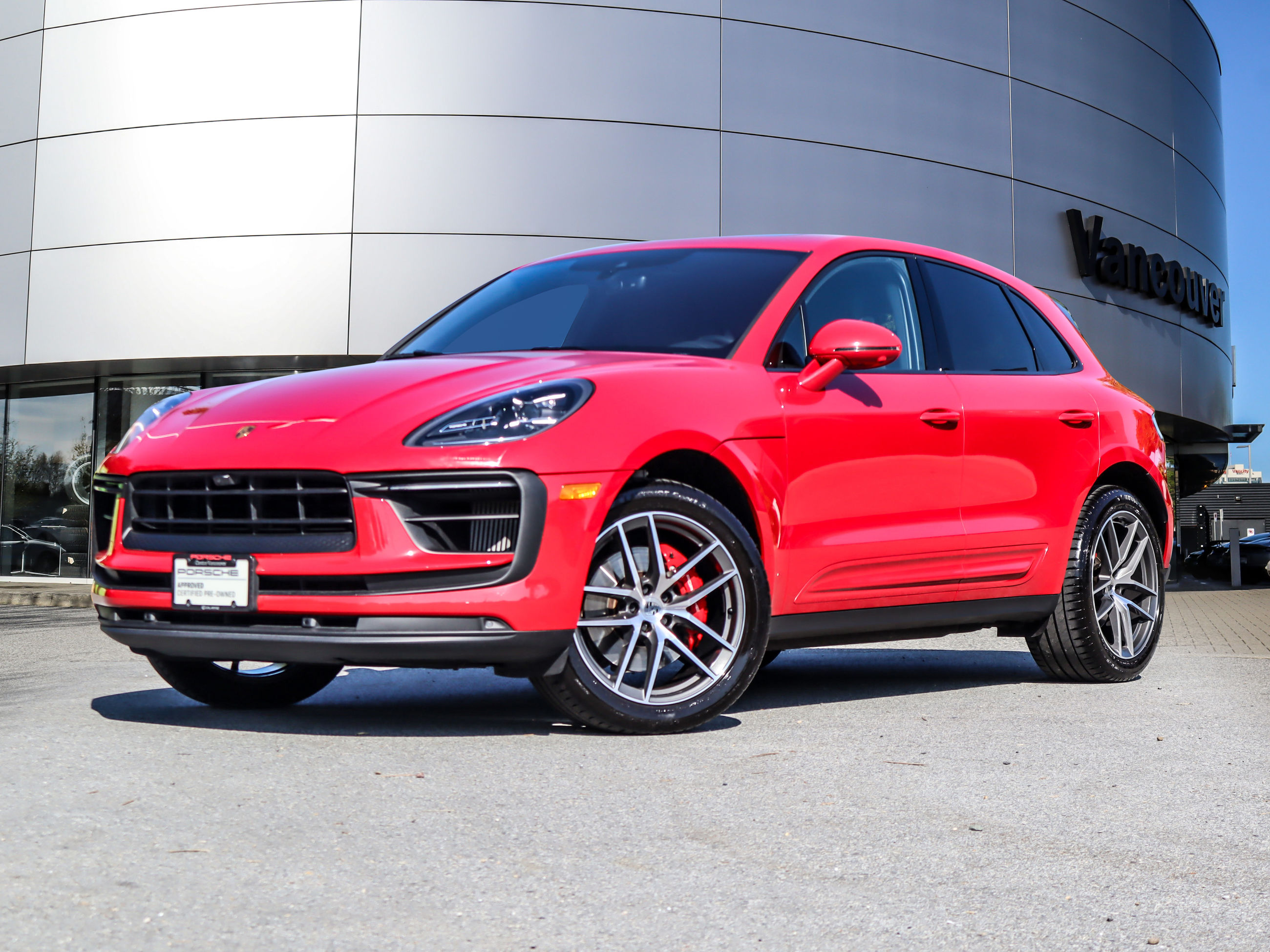 Porsche Macan  2023 à Vancouver, Colombie-Britannique