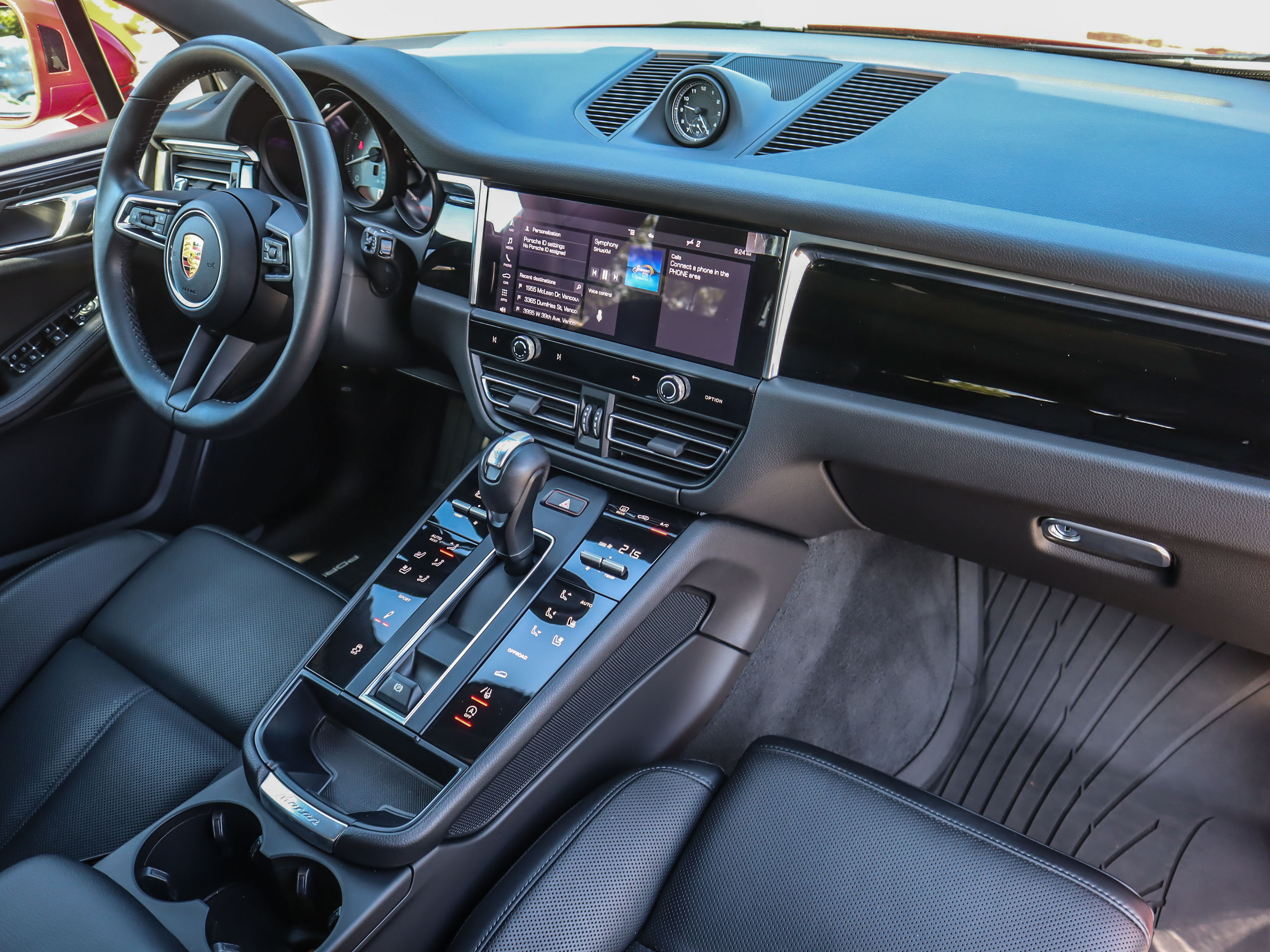 Porsche Macan  2023 à Vancouver, Colombie-Britannique