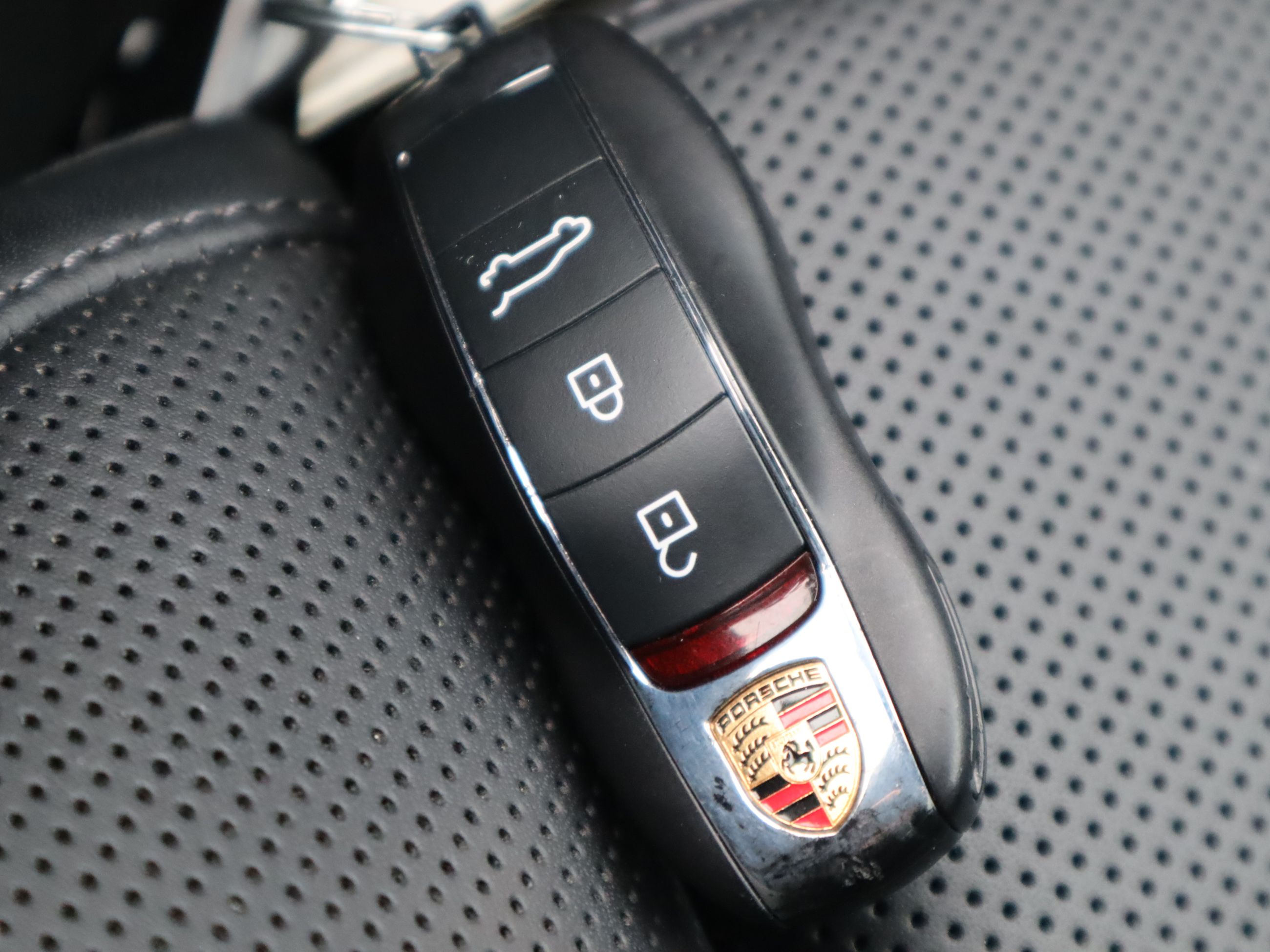 Porsche Macan  2023 à Vancouver, Colombie-Britannique