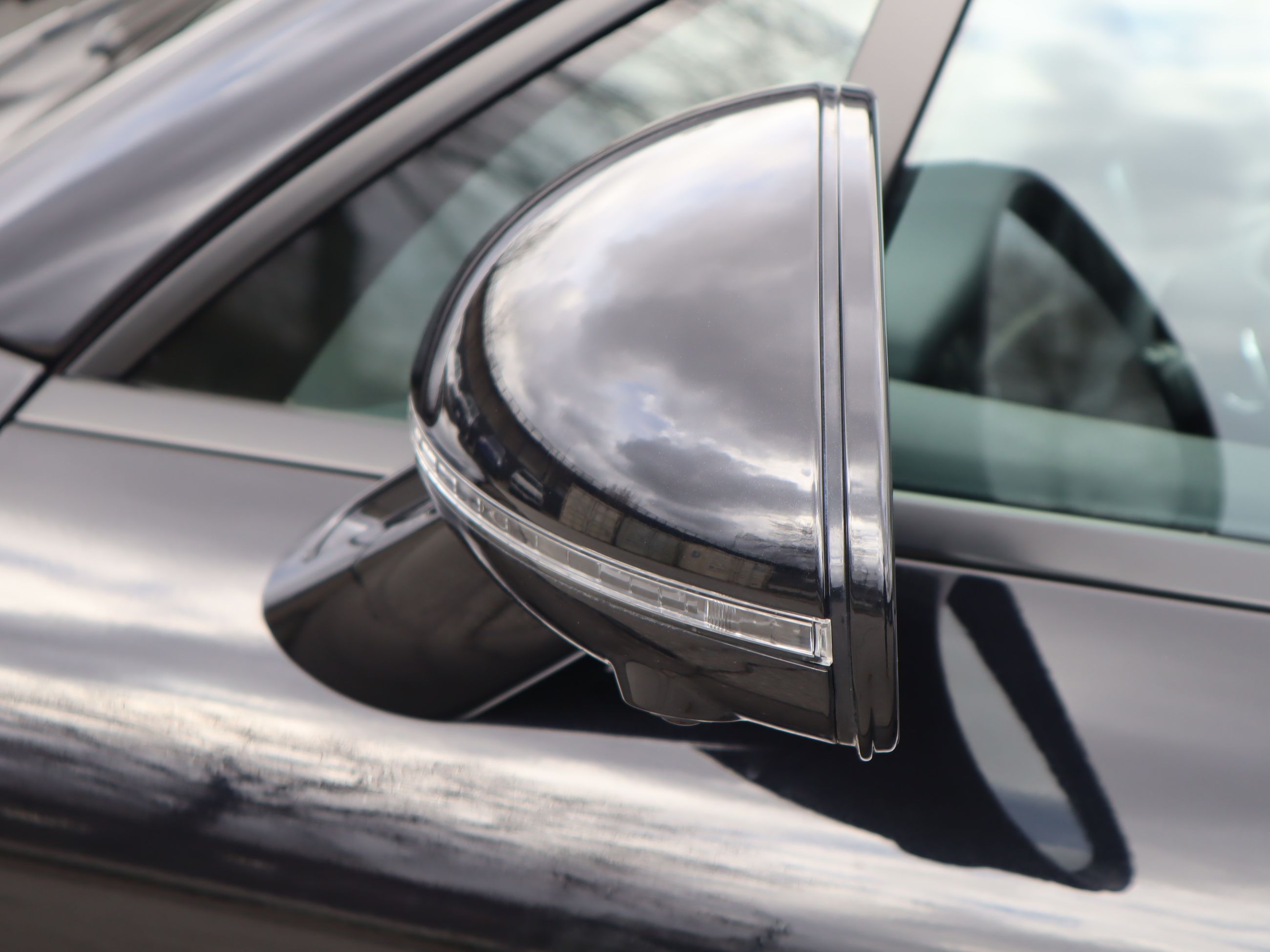 Porsche Macan  2023 à Vancouver, Colombie-Britannique