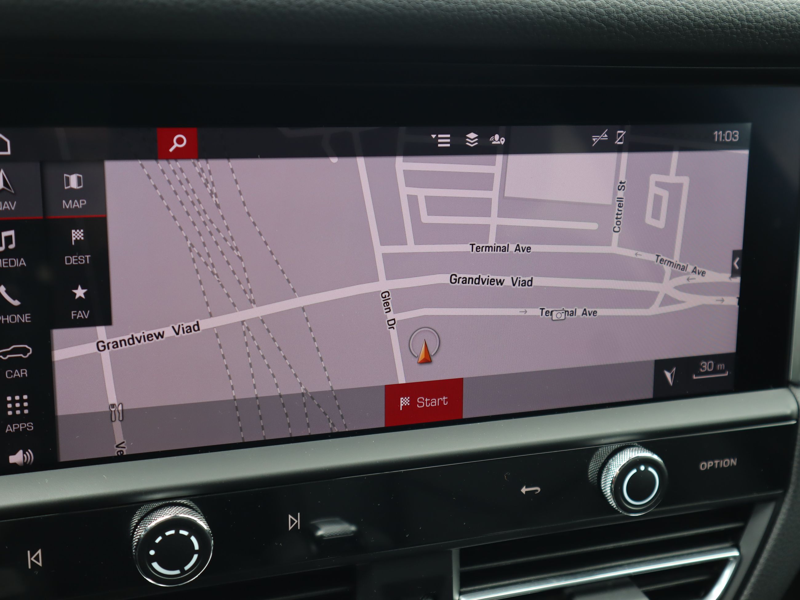 Porsche Macan  2023 à Vancouver, Colombie-Britannique