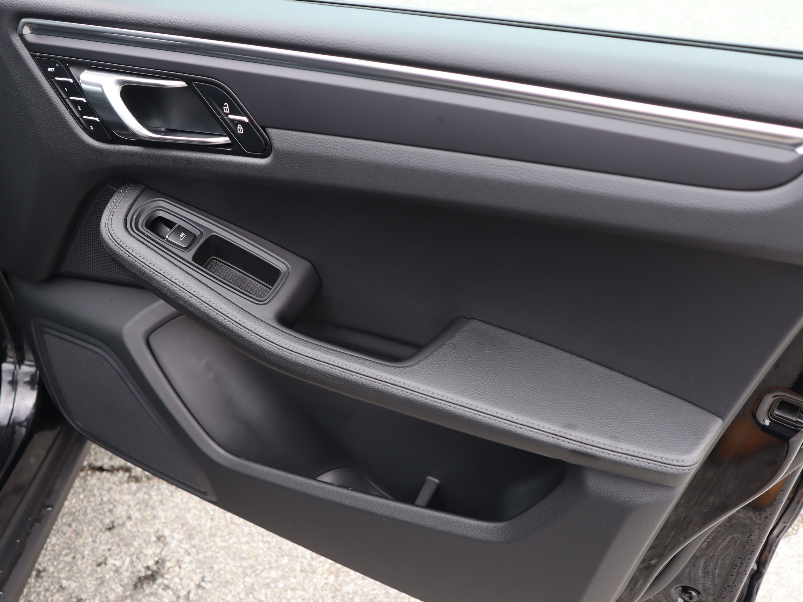 Porsche Macan  2023 à Vancouver, Colombie-Britannique