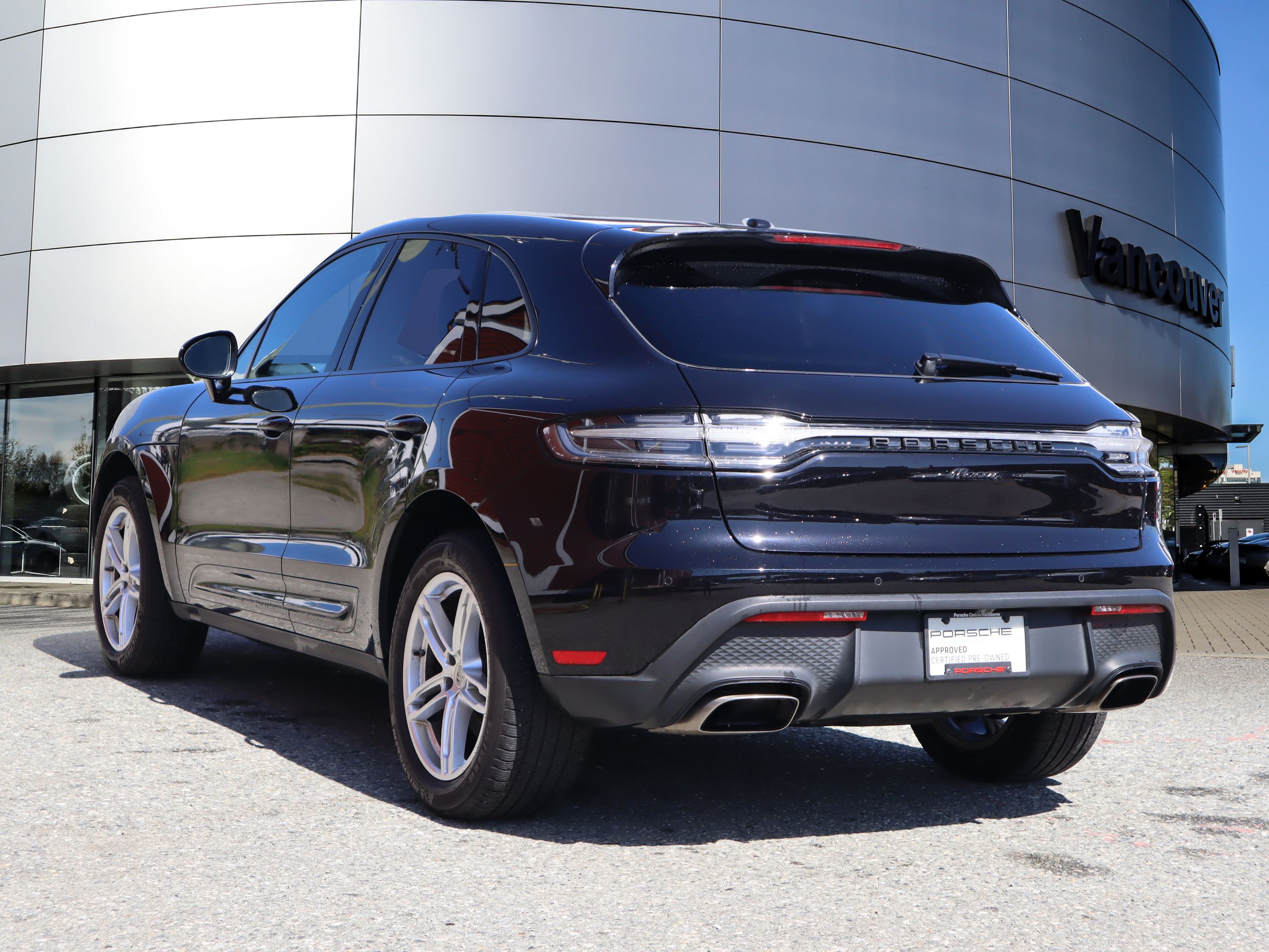 Porsche Macan  2023 à Vancouver, Colombie-Britannique