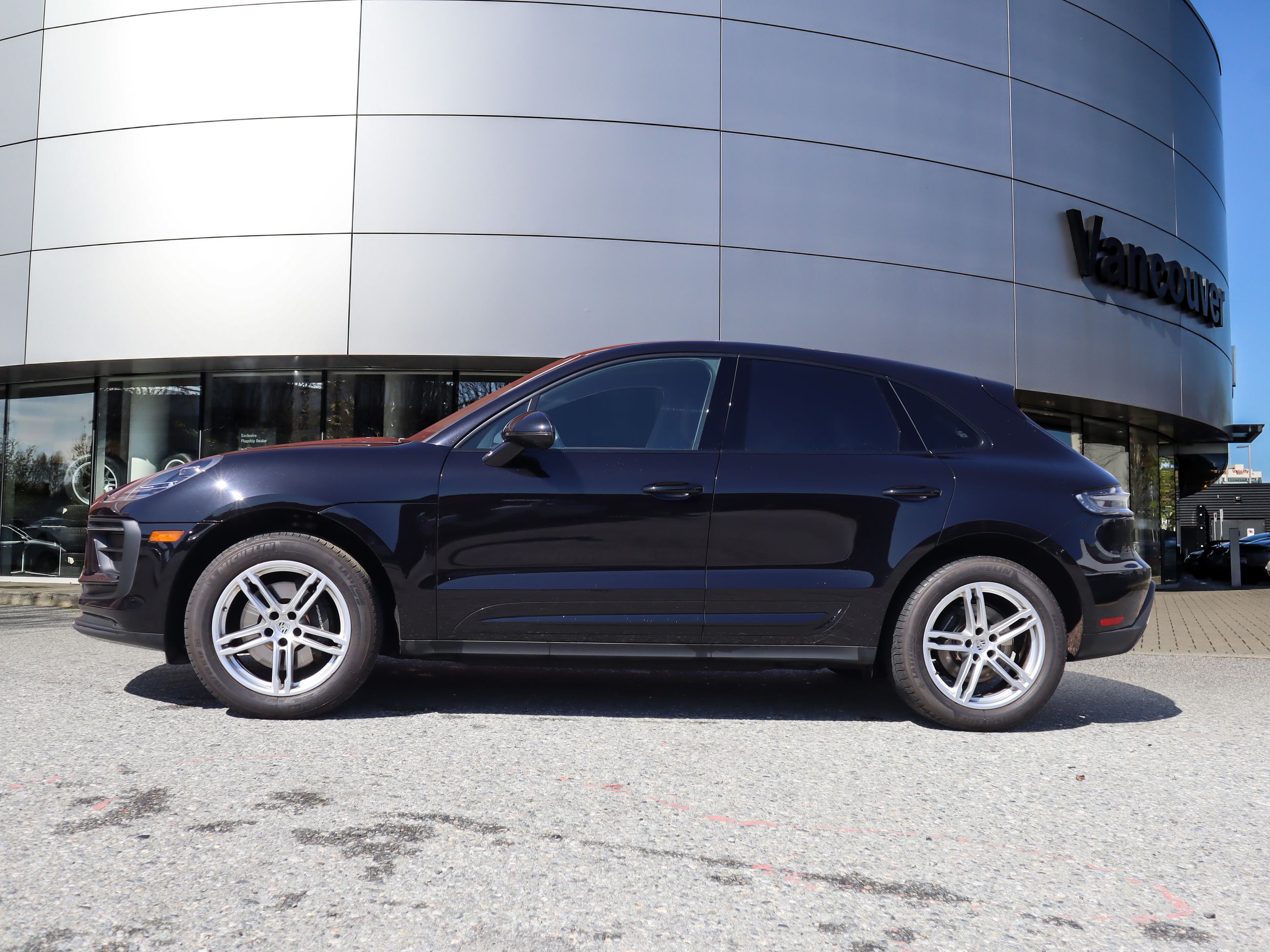 Porsche Macan  2023 à Vancouver, Colombie-Britannique