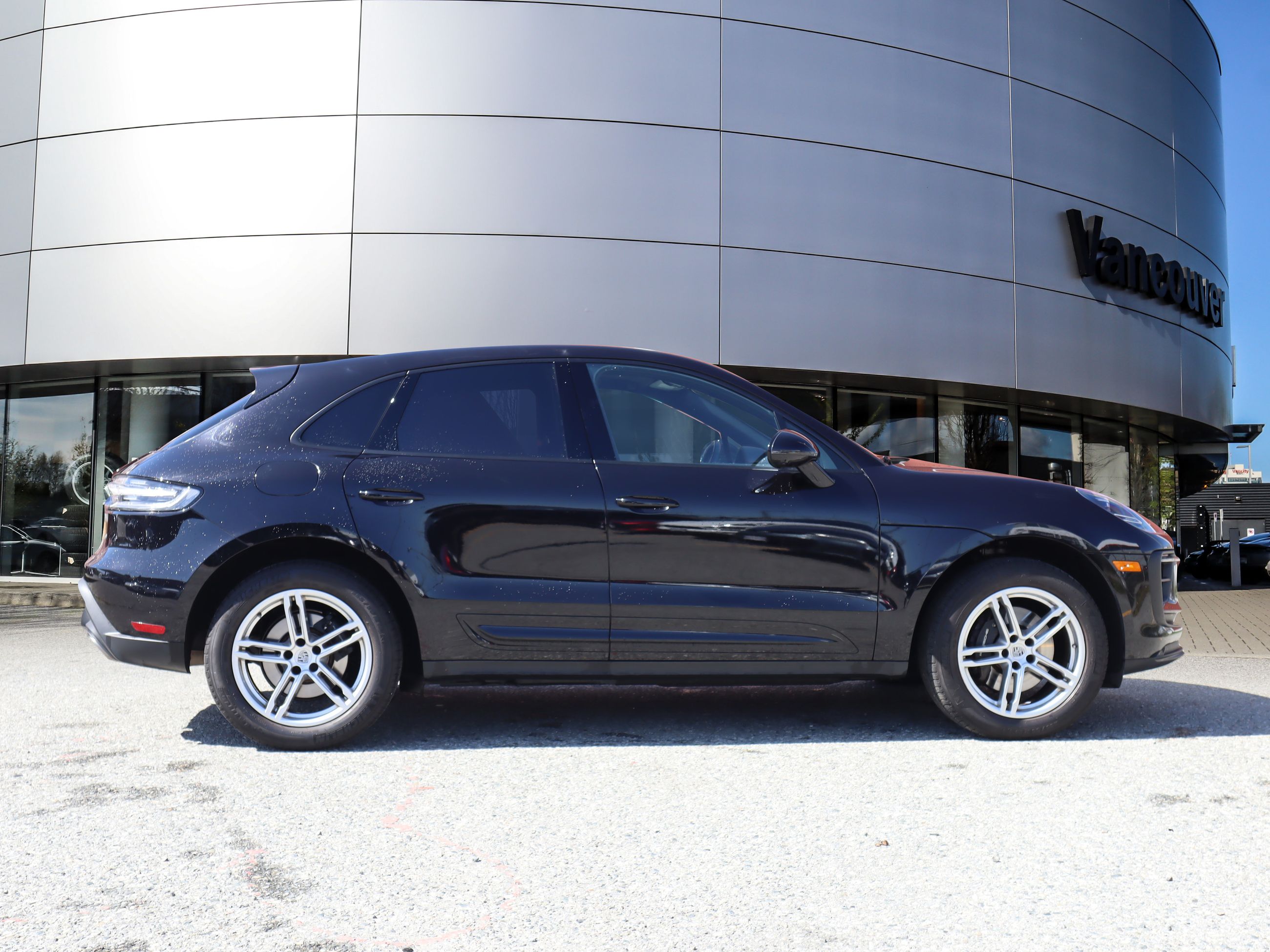 Porsche Macan  2023 à Vancouver, Colombie-Britannique