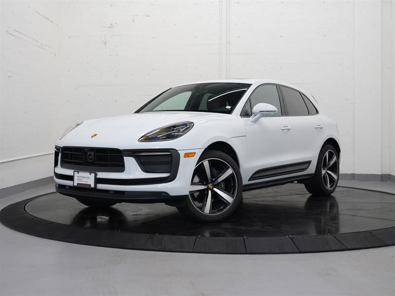 2023 Porsche Macan in Vancouver, British Columbia
