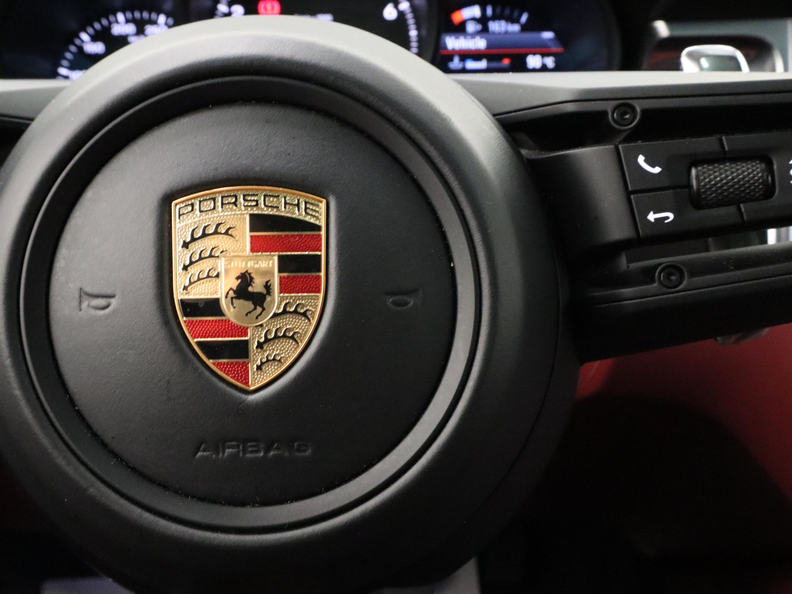Porsche Macan  2023 à Vancouver, Colombie-Britannique