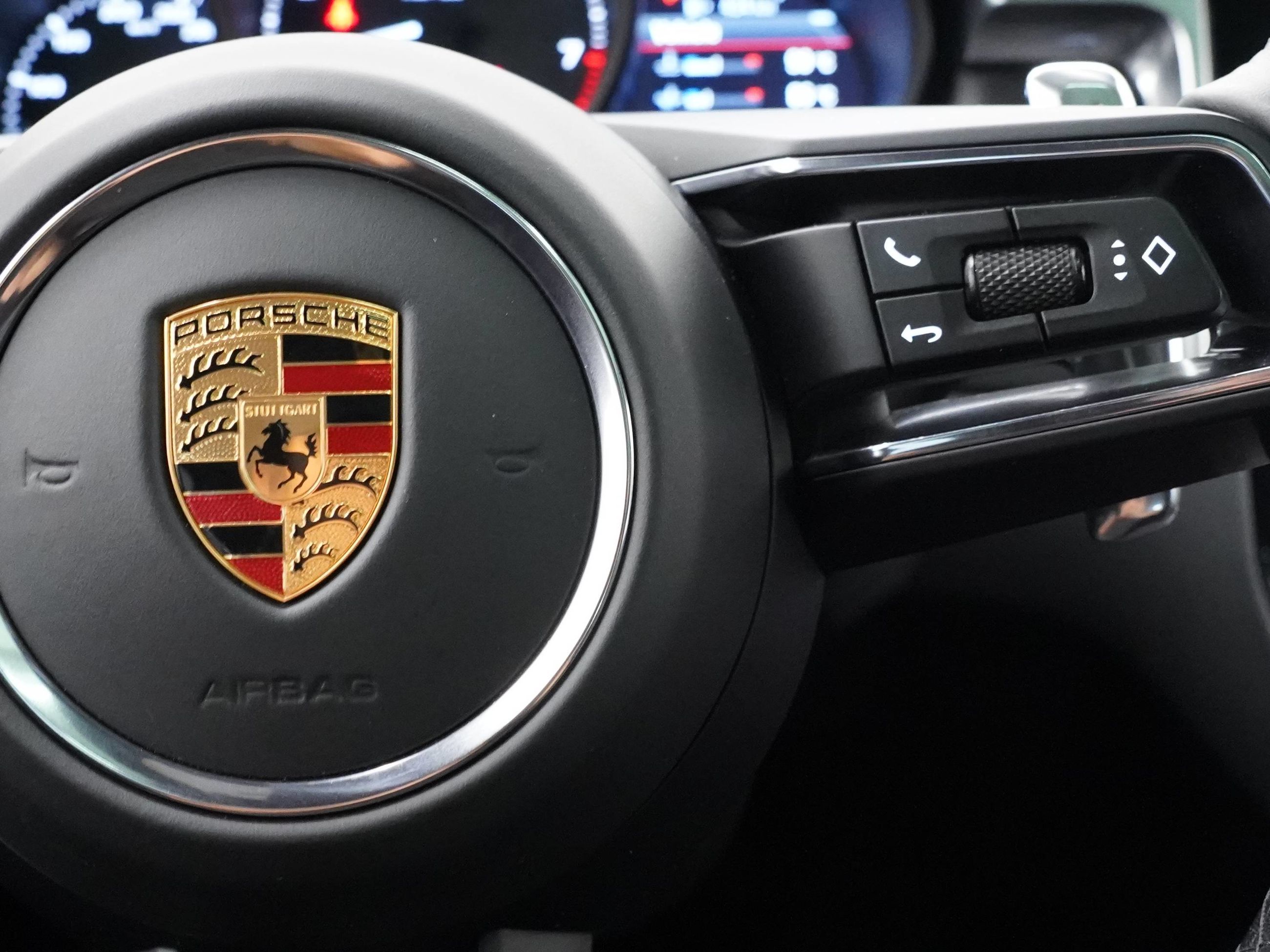 Porsche Macan  2023 à Vancouver, Colombie-Britannique