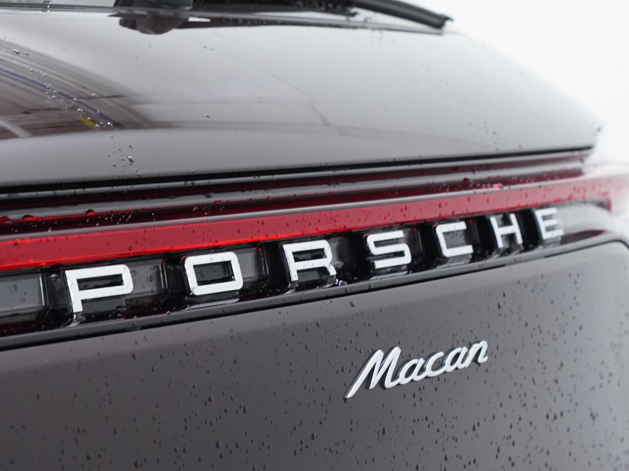 Porsche Macan  2023 à Vancouver, Colombie-Britannique
