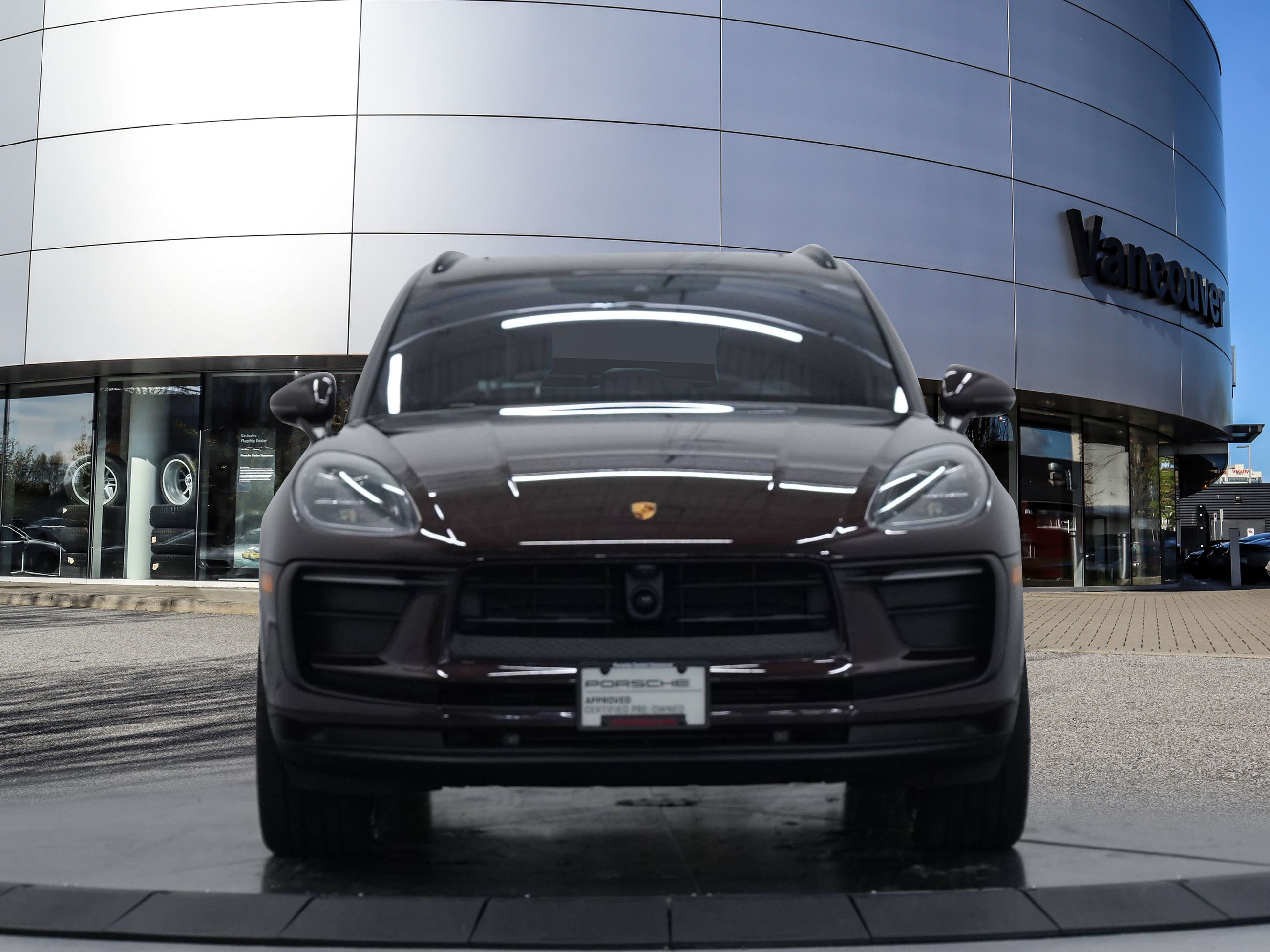 Porsche Macan  2023 à Vancouver, Colombie-Britannique