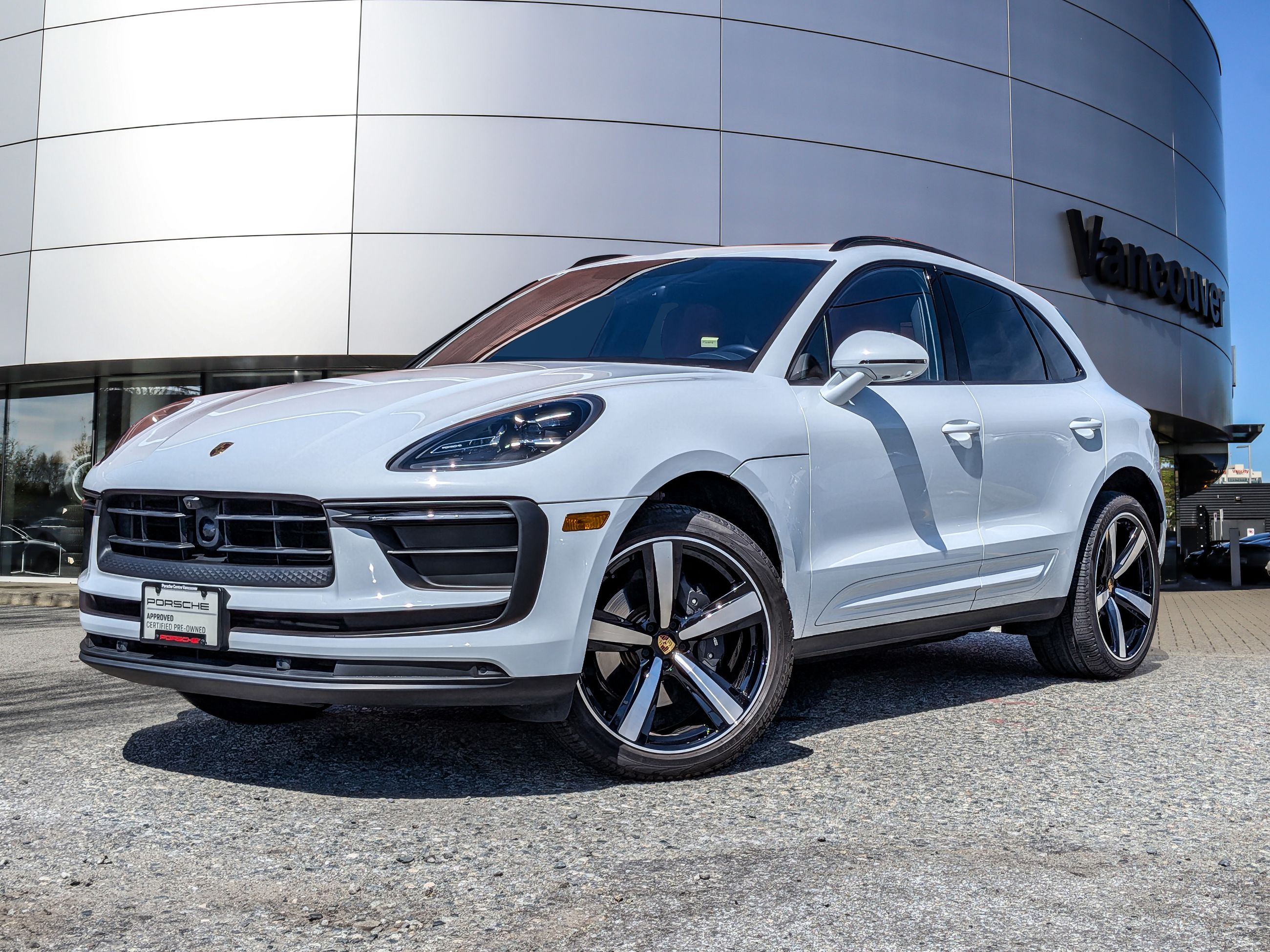 2023 Porsche Macan
