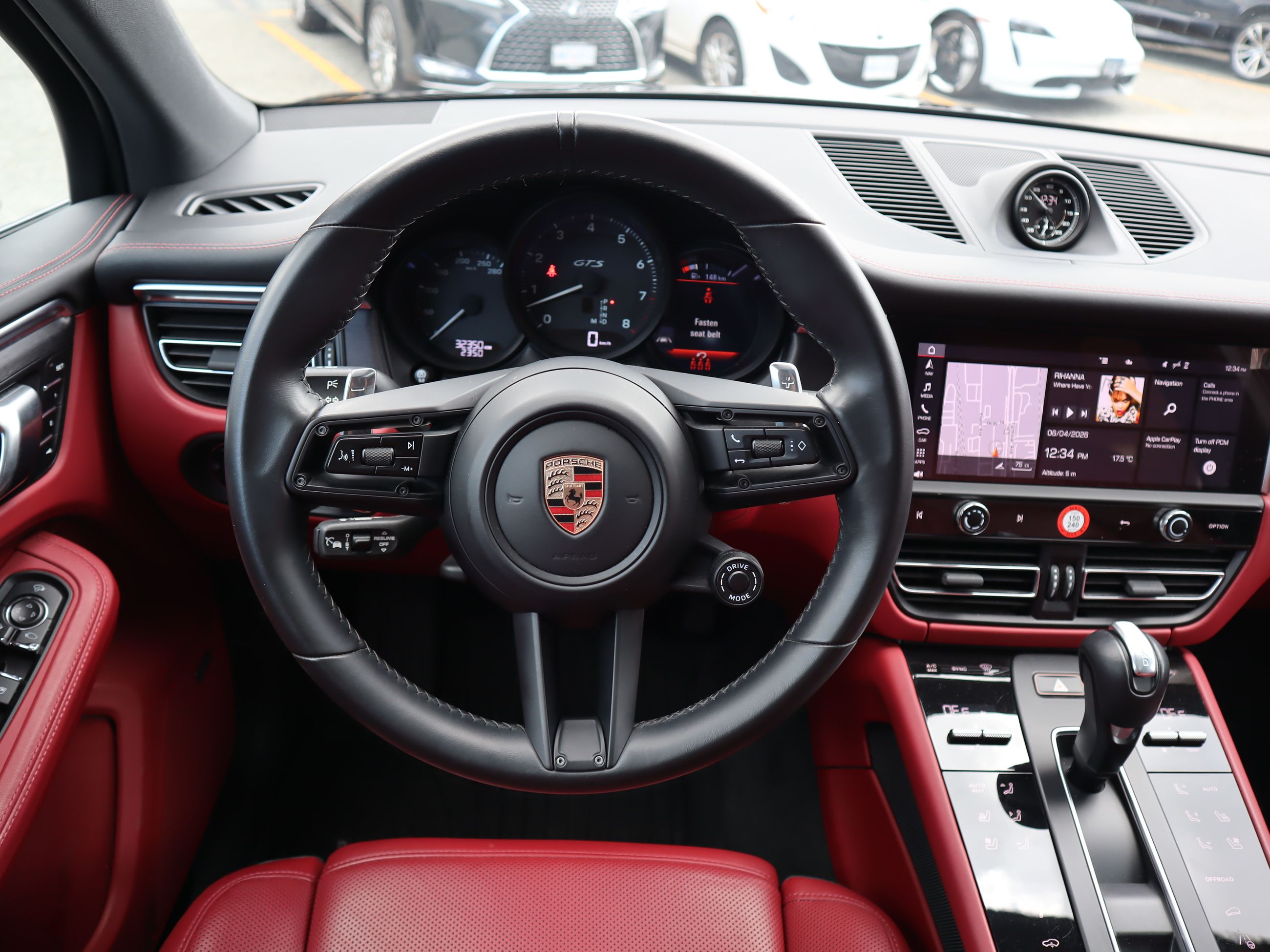 2023 Porsche Macan in Vancouver, British Columbia
