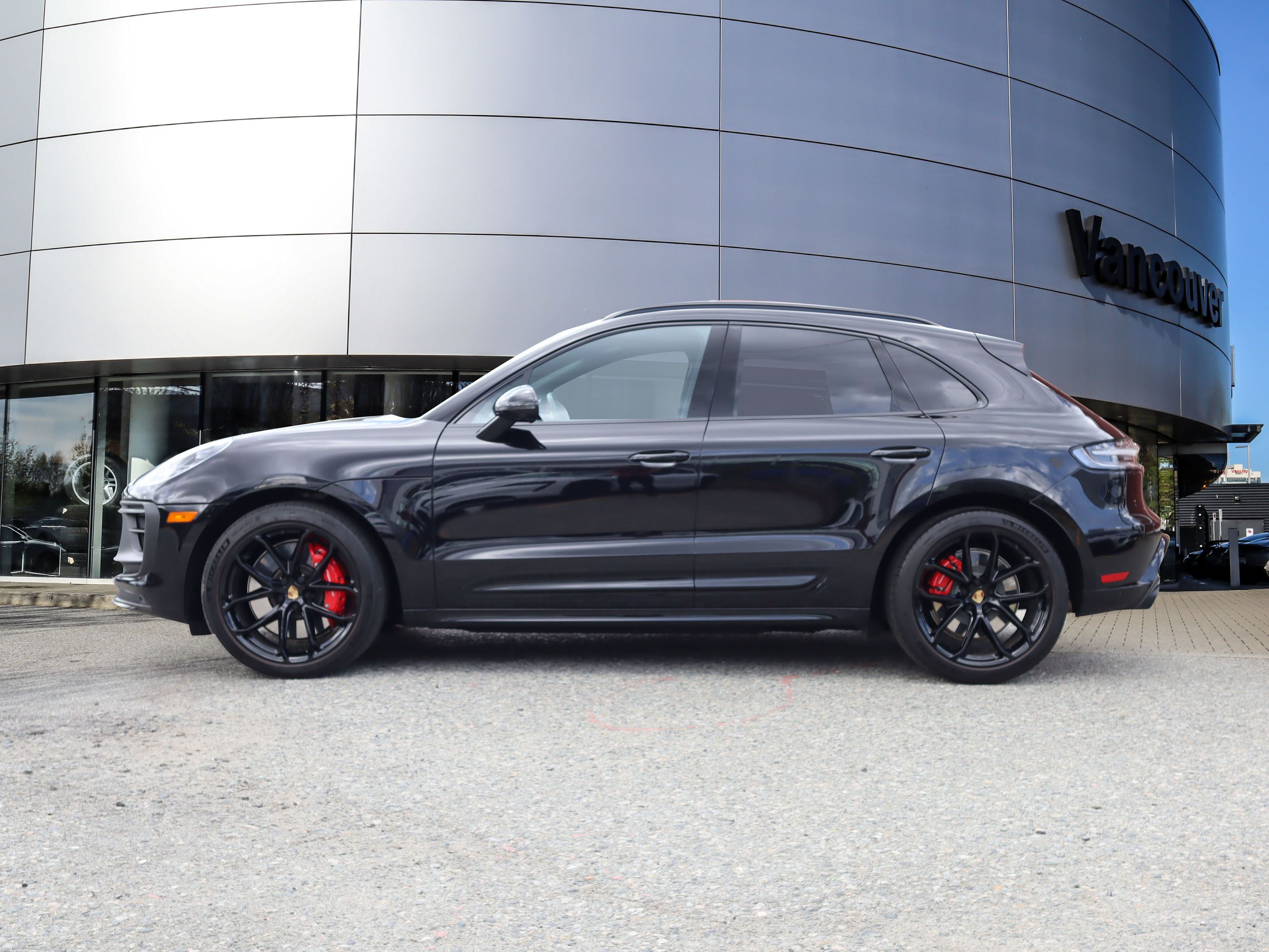 2023 Porsche Macan in Vancouver, British Columbia