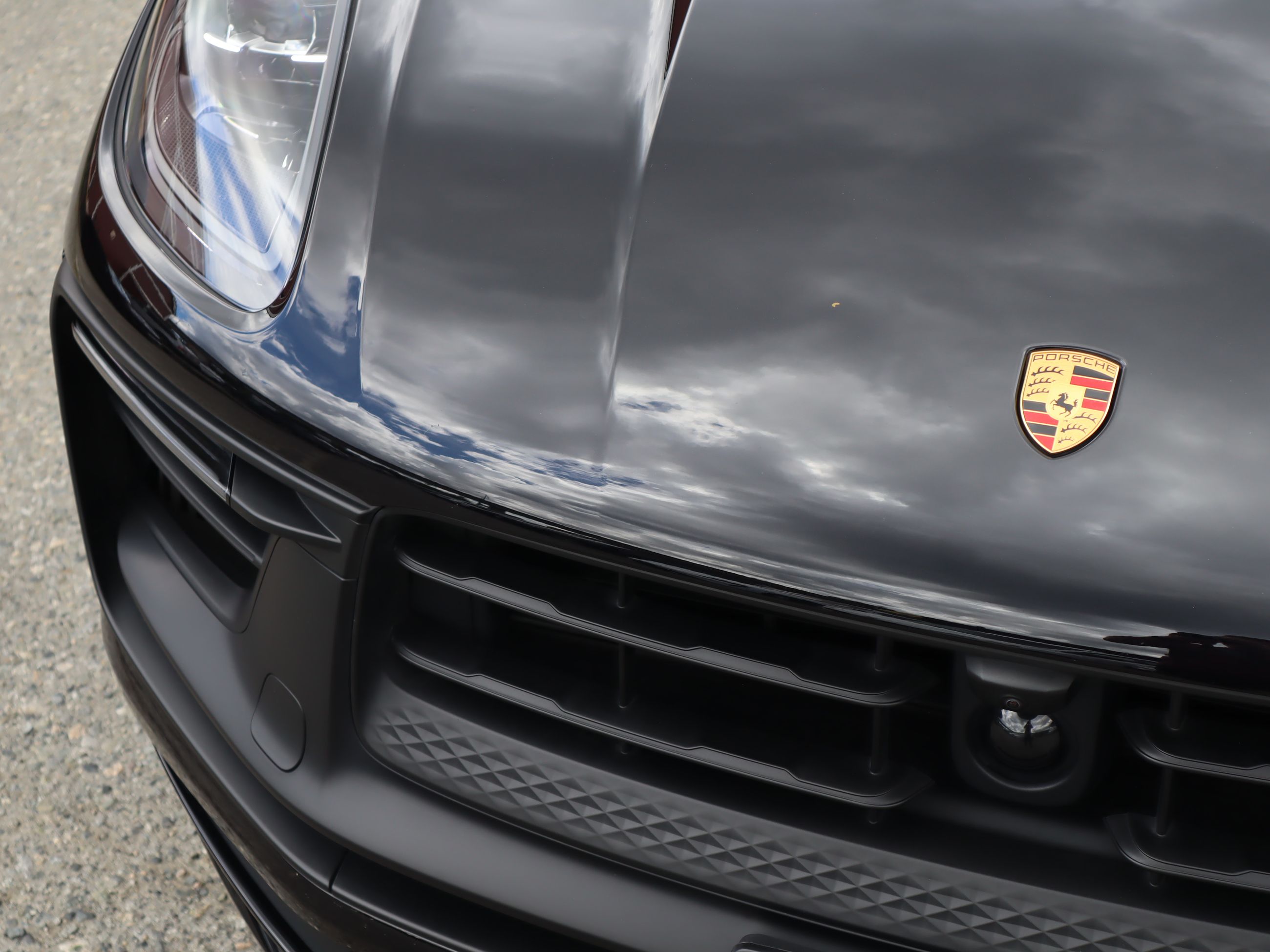 2023 Porsche Macan in Vancouver, British Columbia