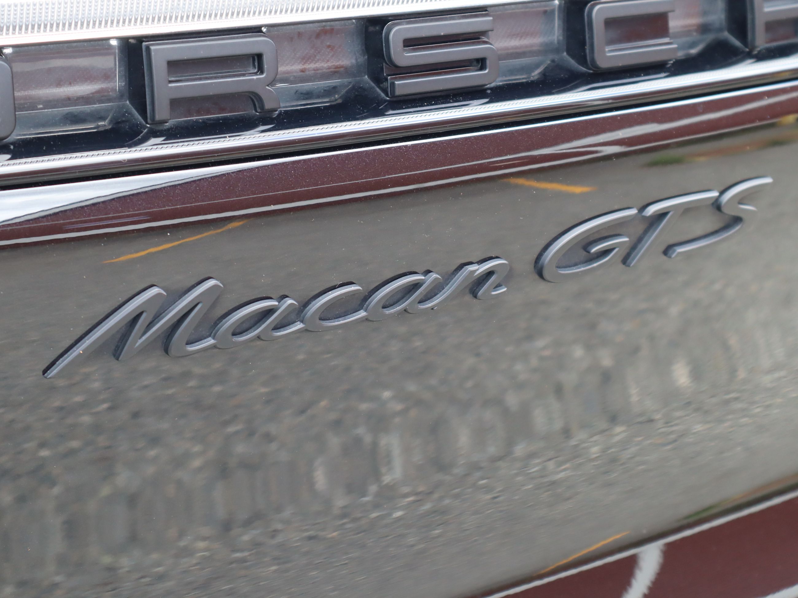 2023 Porsche Macan in Vancouver, British Columbia