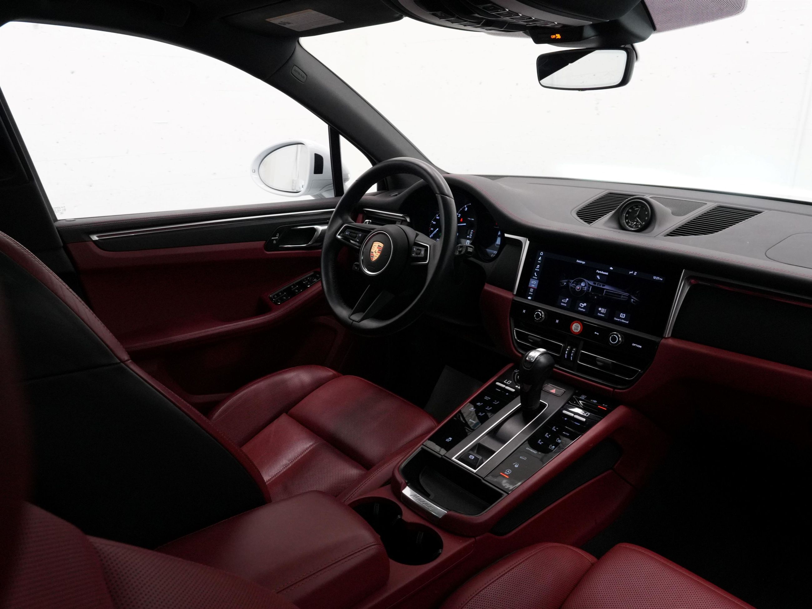 Porsche Macan  2023 à Vancouver, Colombie-Britannique