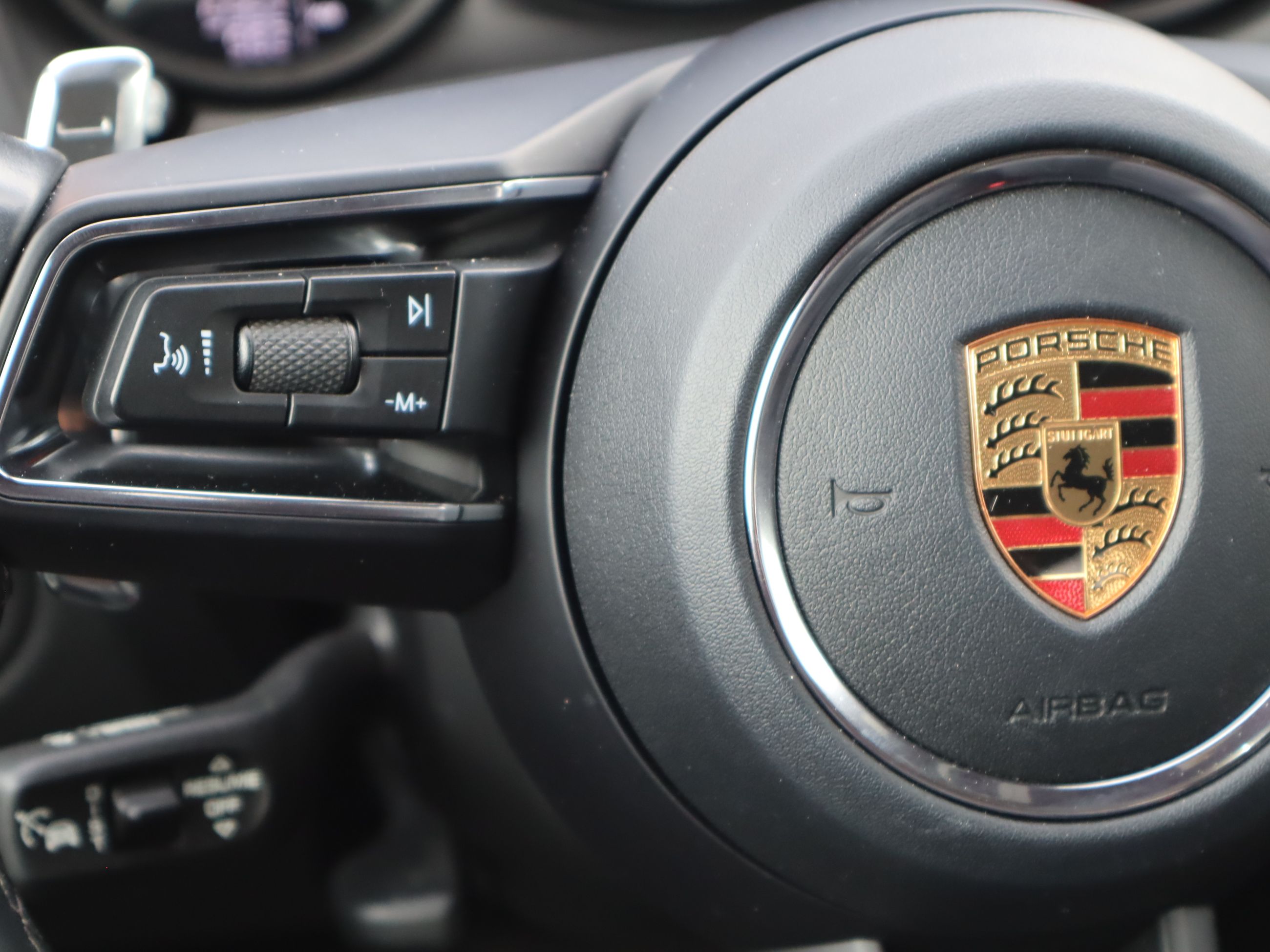 Porsche Macan  2023 à Vancouver, Colombie-Britannique