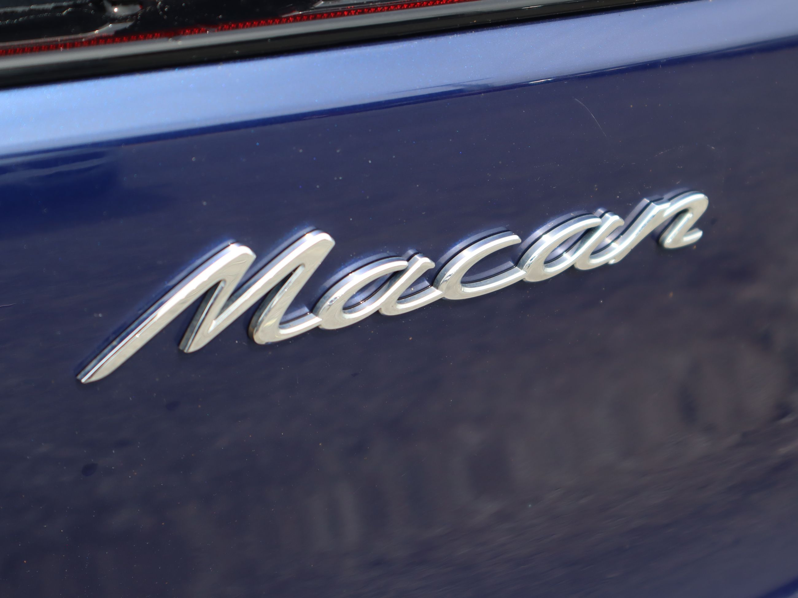 Porsche Macan  2023 à Vancouver, Colombie-Britannique