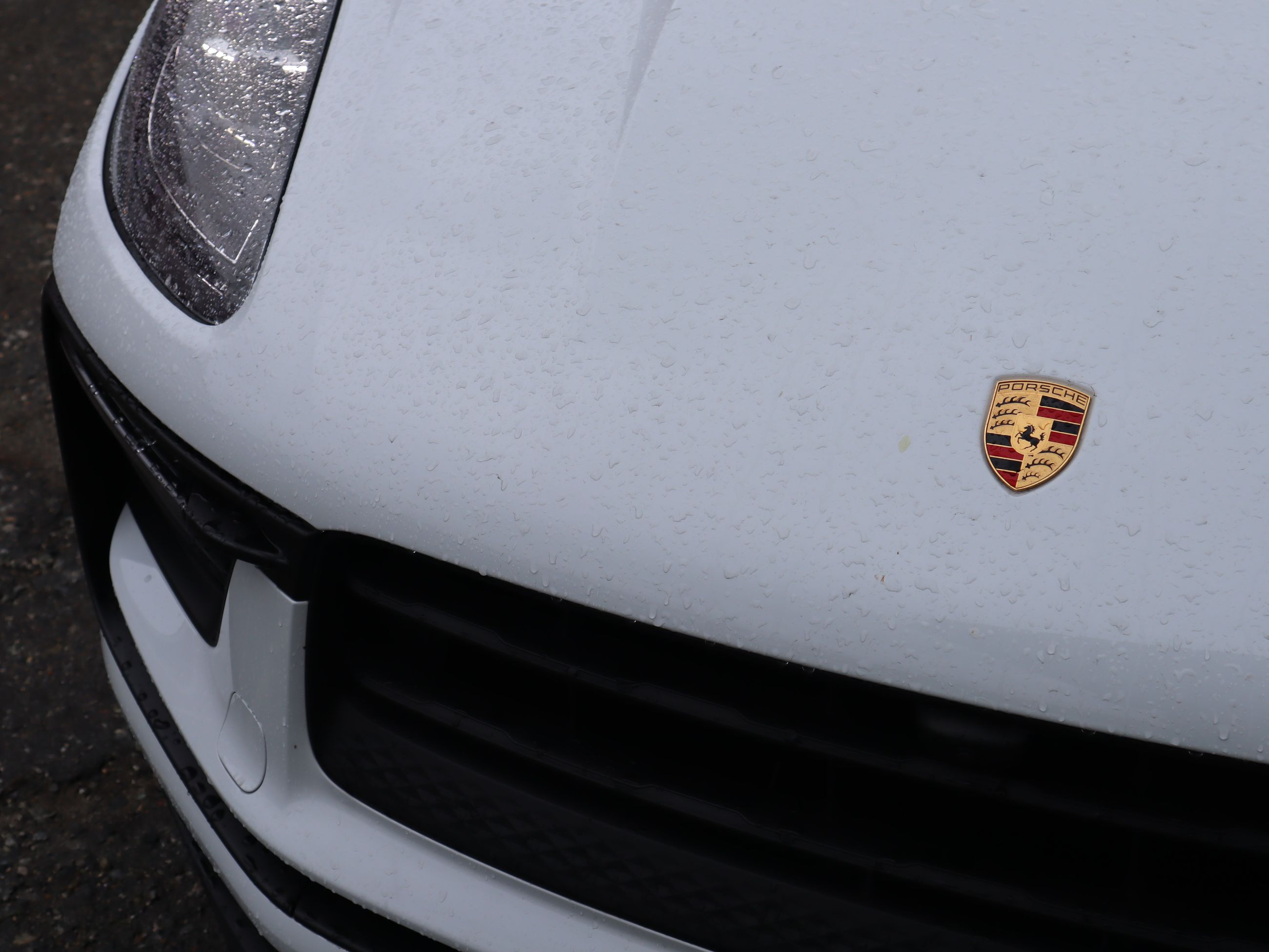 2023 Porsche Macan in Vancouver, British Columbia