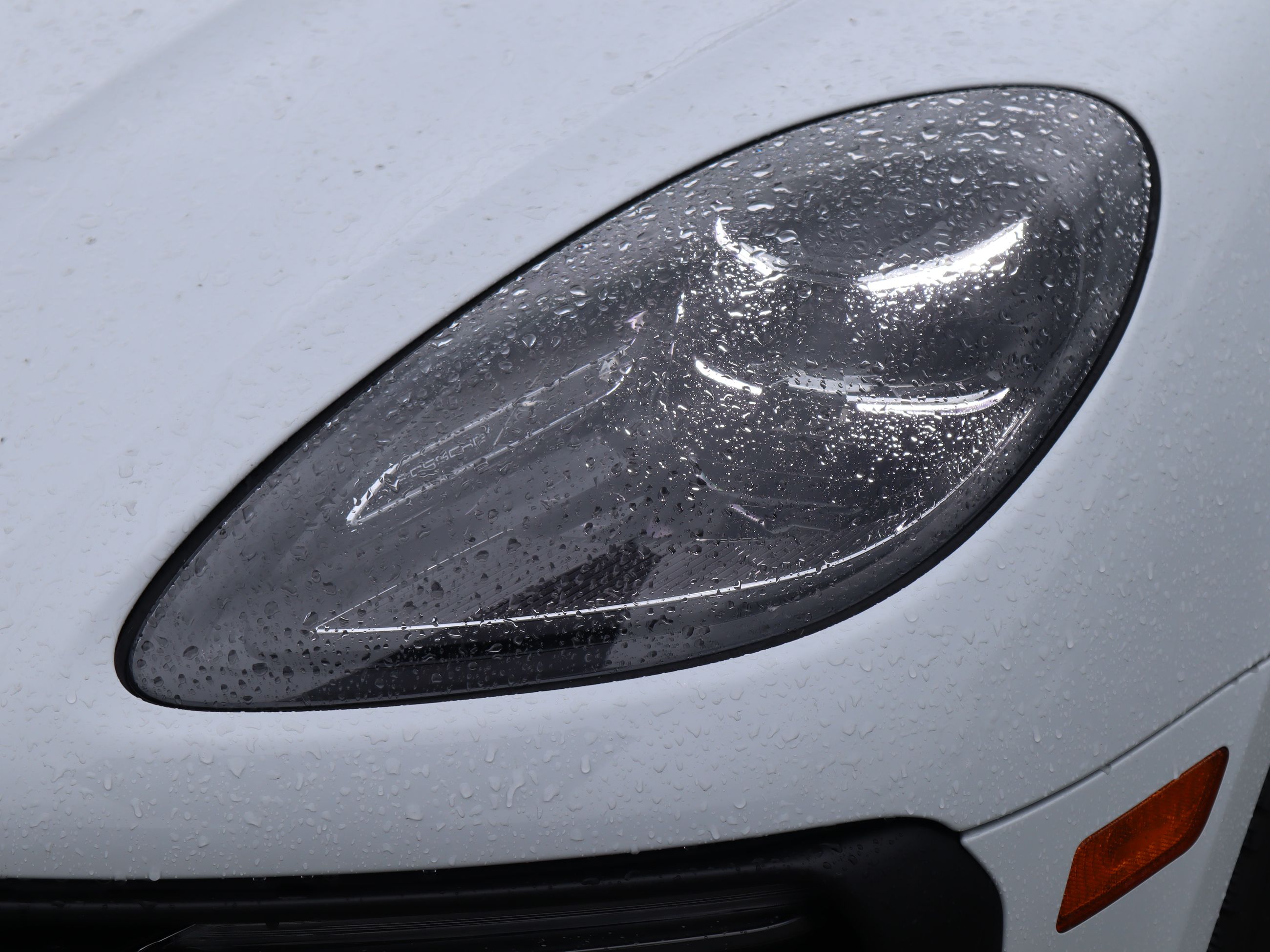 2023 Porsche Macan in Vancouver, British Columbia