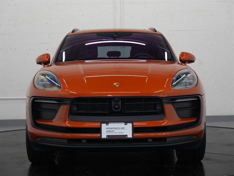 2023 Porsche Macan in Vancouver, British Columbia