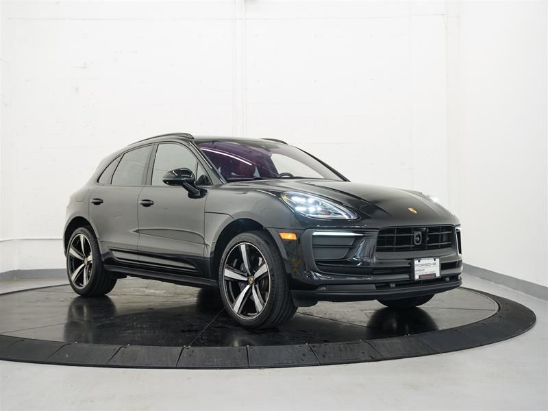 2023 Porsche Macan in Vancouver, British Columbia