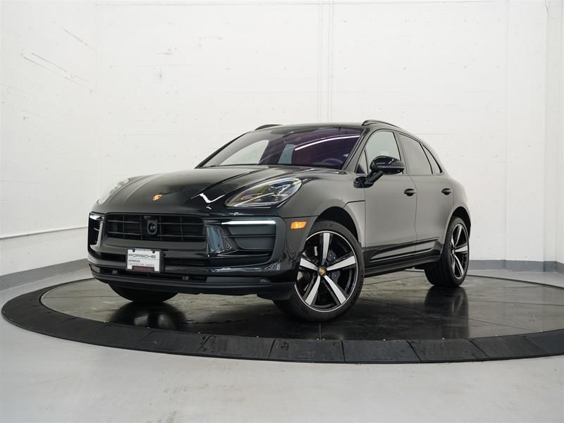 2023 Porsche Macan in Vancouver, British Columbia