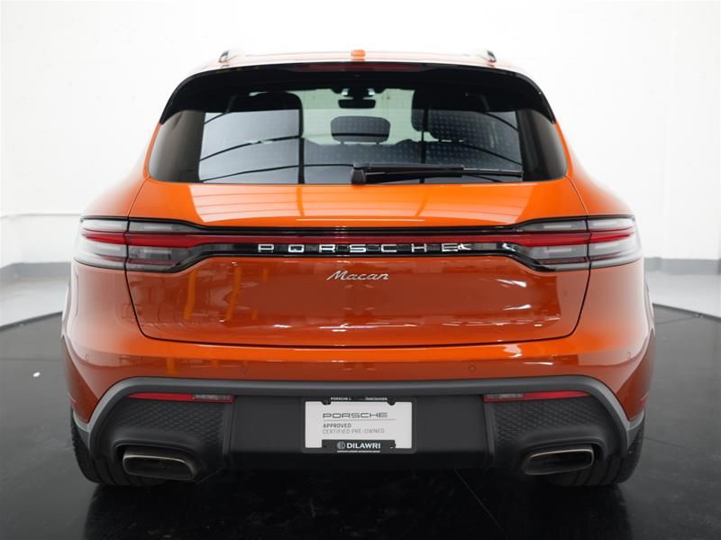 2023 Porsche Macan in Vancouver, British Columbia