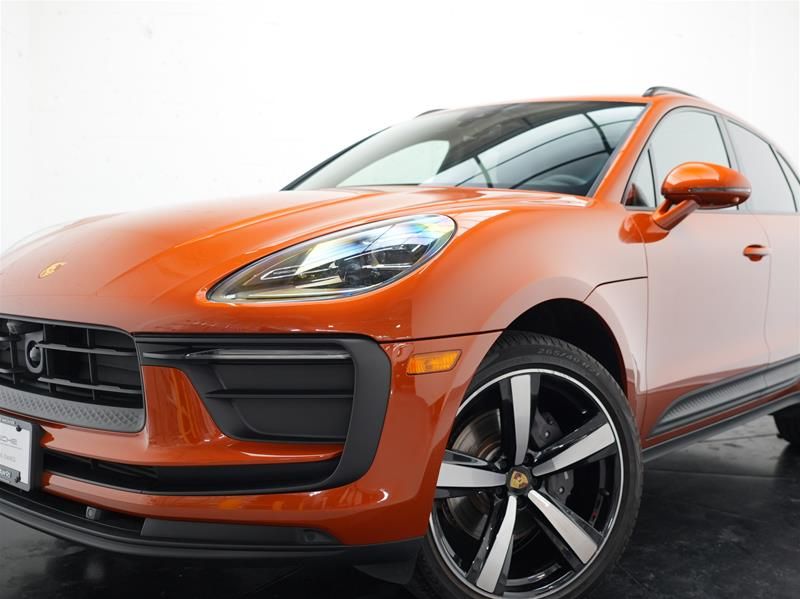 2023 Porsche Macan in Vancouver, British Columbia