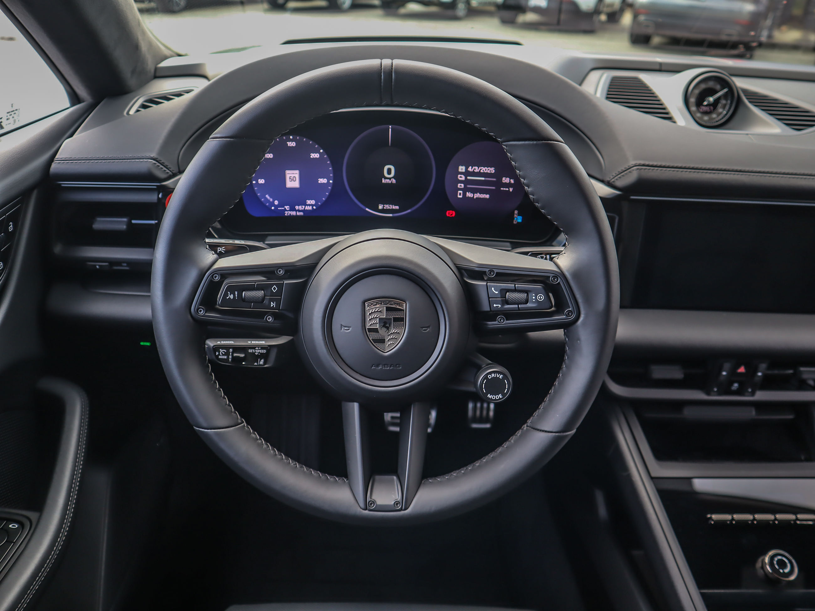 Porsche Macan  2024 à Vancouver, Colombie-Britannique