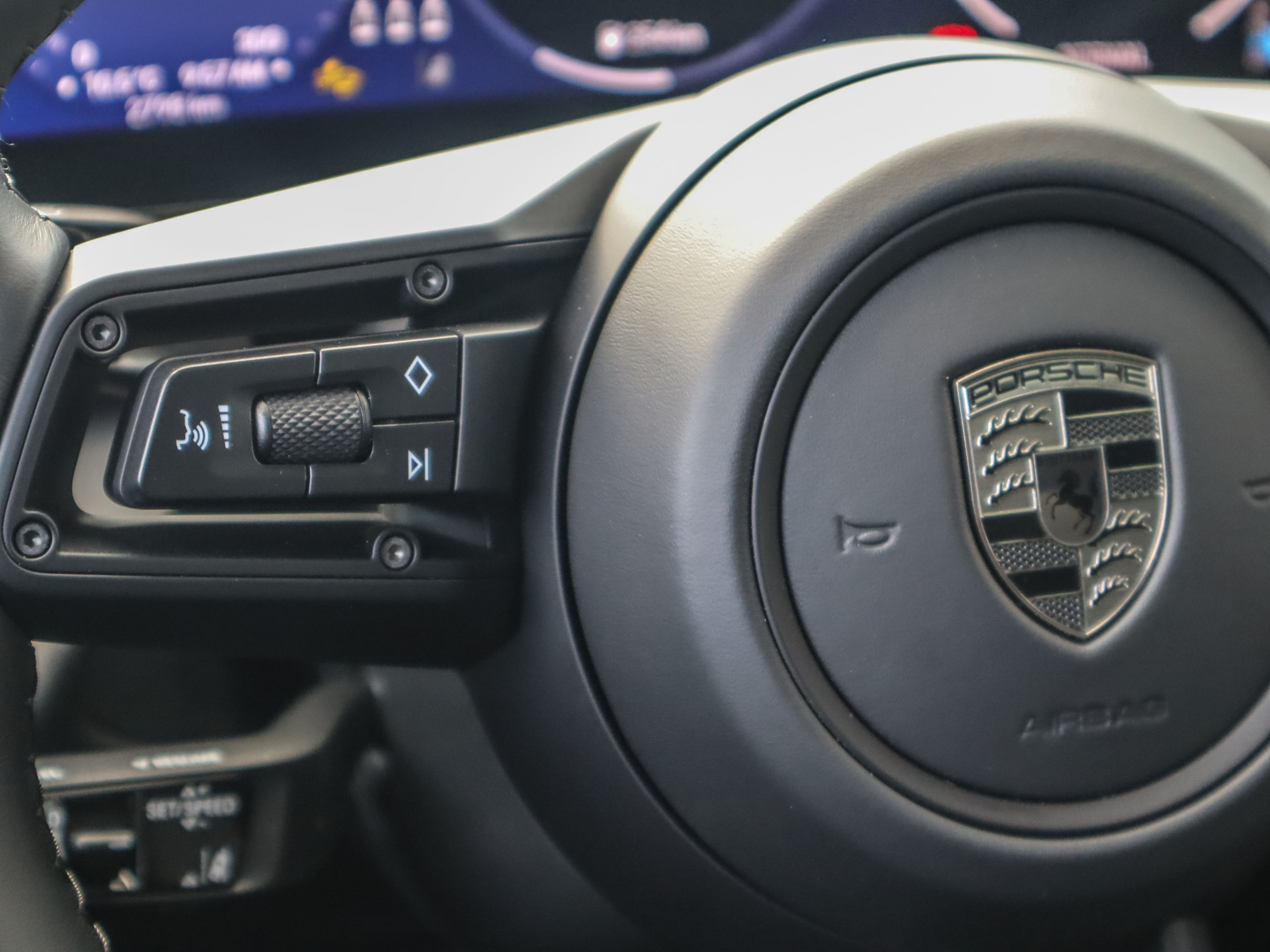 Porsche Macan  2024 à Vancouver, Colombie-Britannique