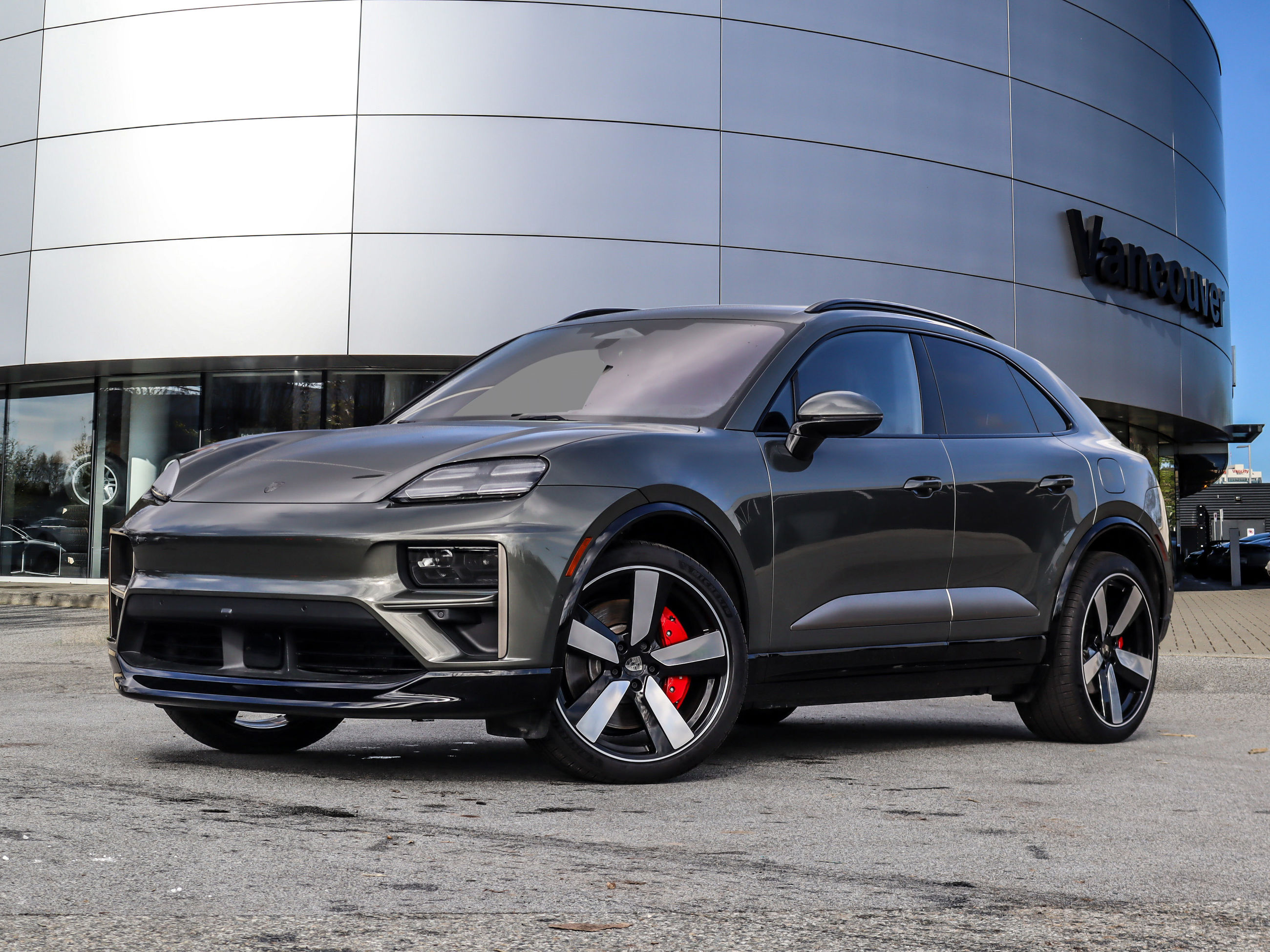 Porsche Macan  2024 à Vancouver, Colombie-Britannique