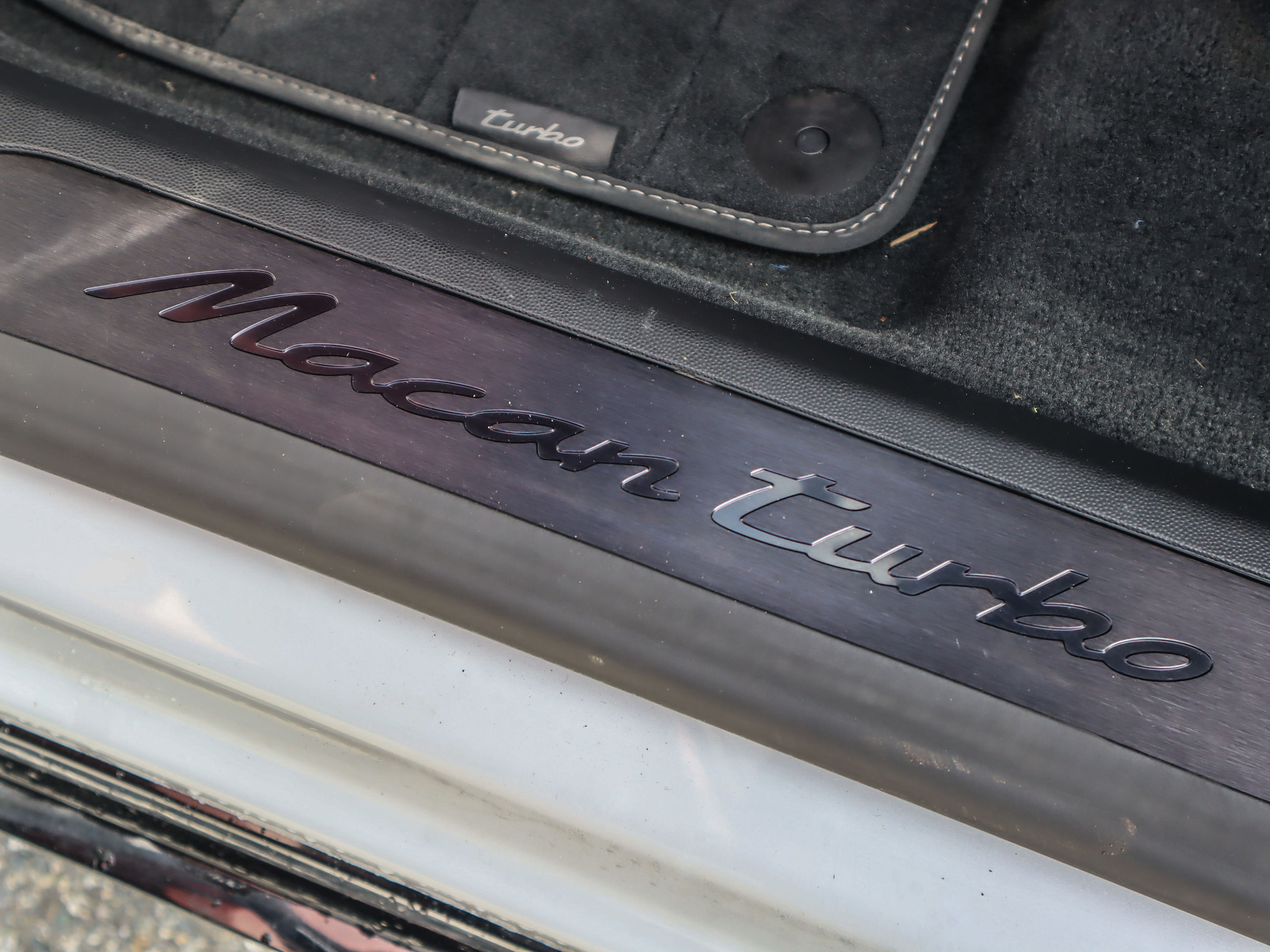 Porsche Macan  2024 à Vancouver, Colombie-Britannique
