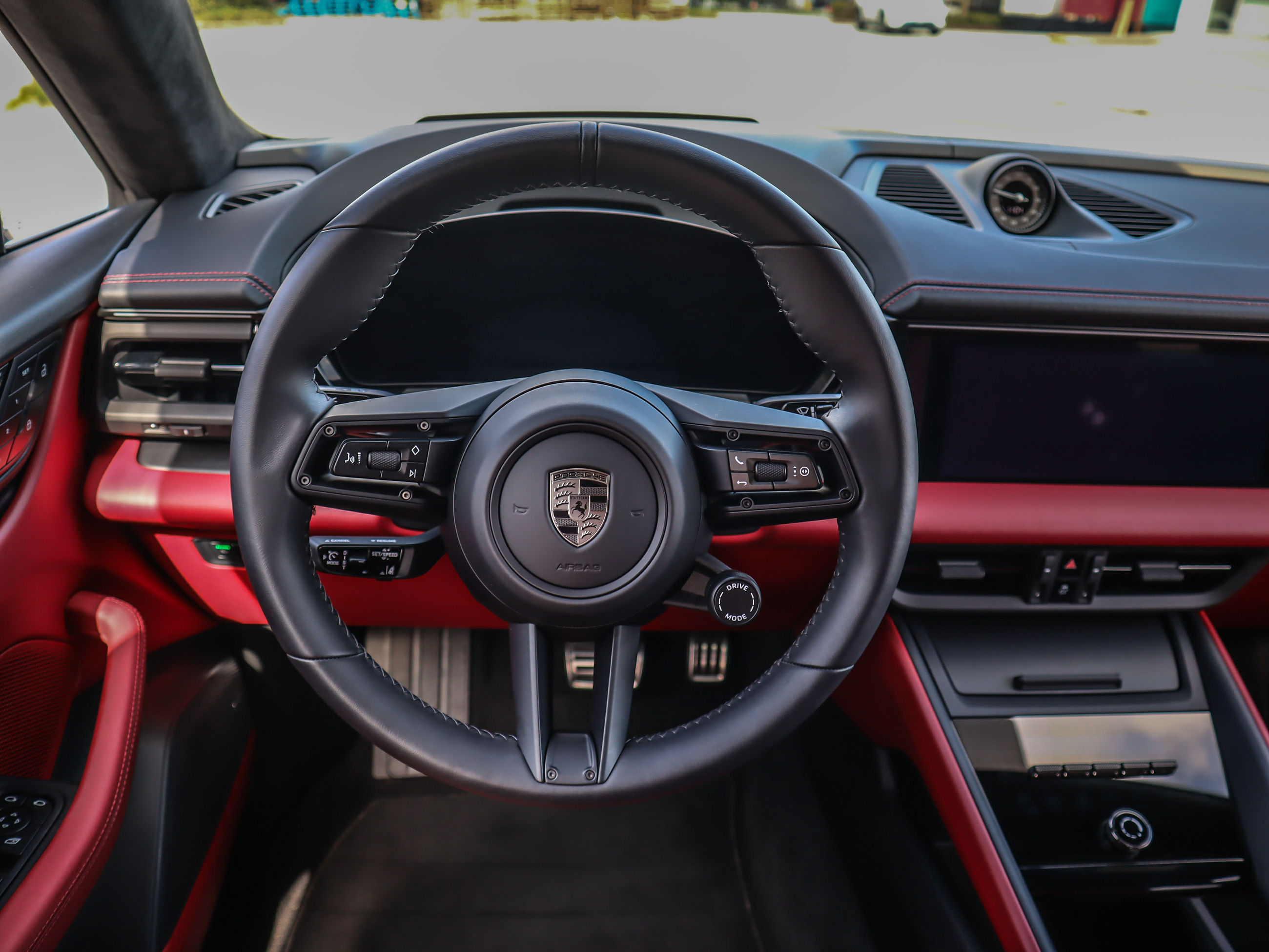 Porsche Macan  2024 à Vancouver, Colombie-Britannique