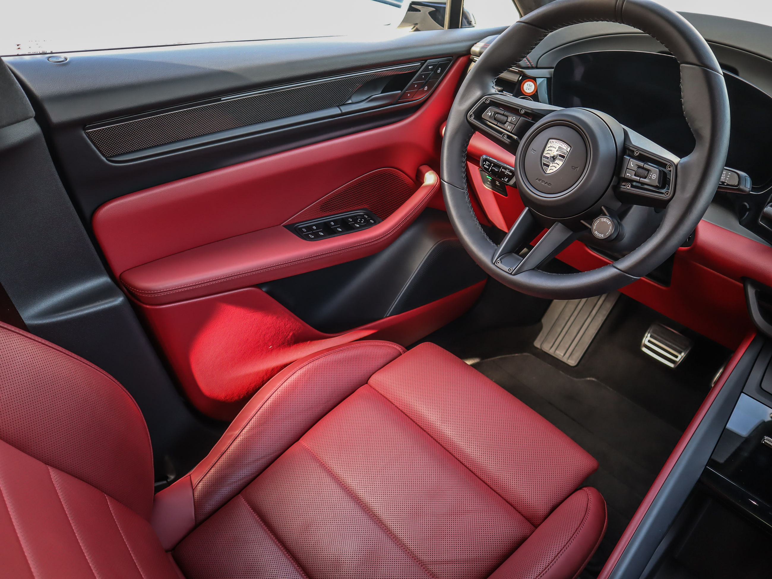 Porsche Macan  2024 à Vancouver, Colombie-Britannique