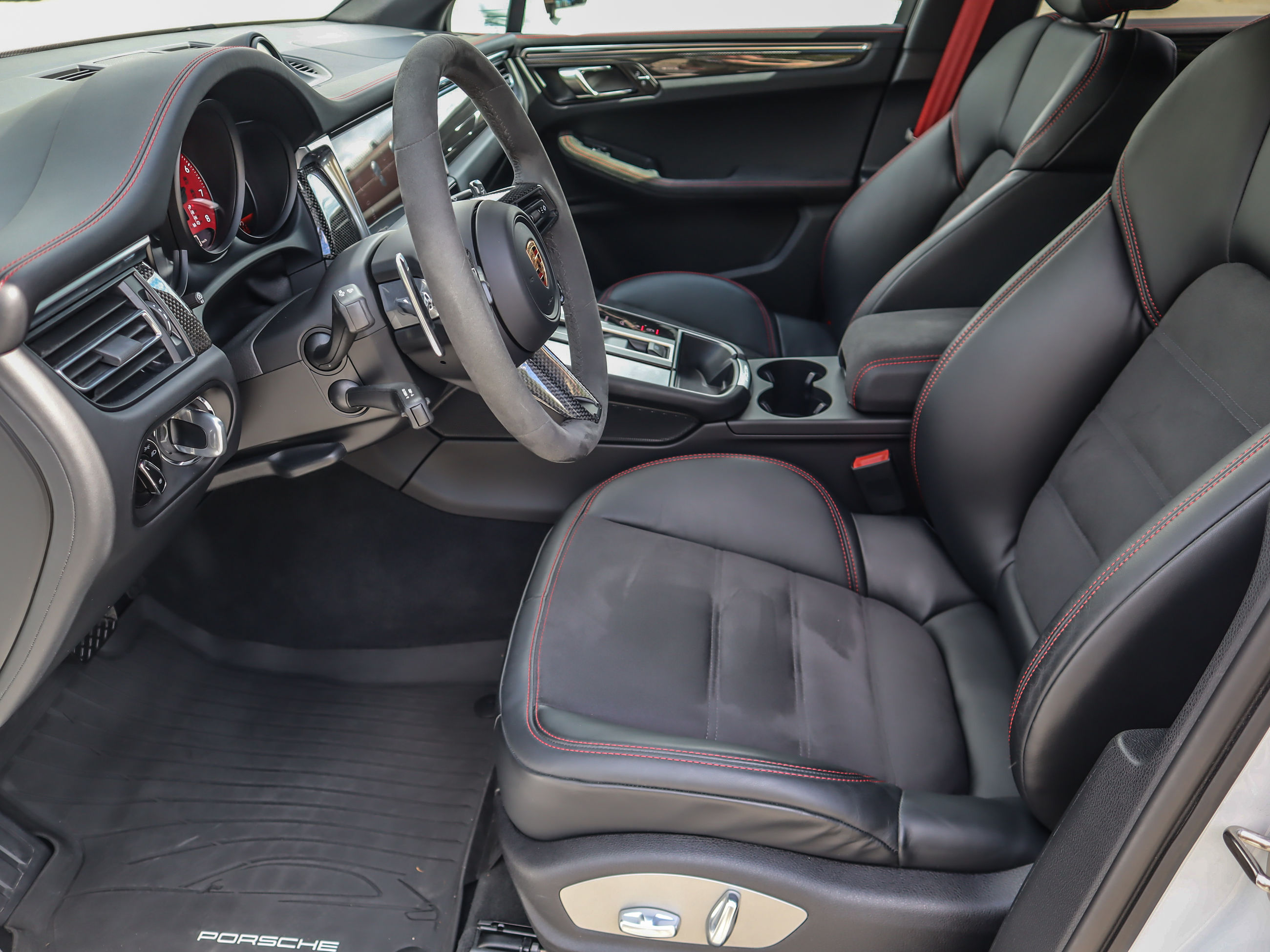 2024 Porsche Macan