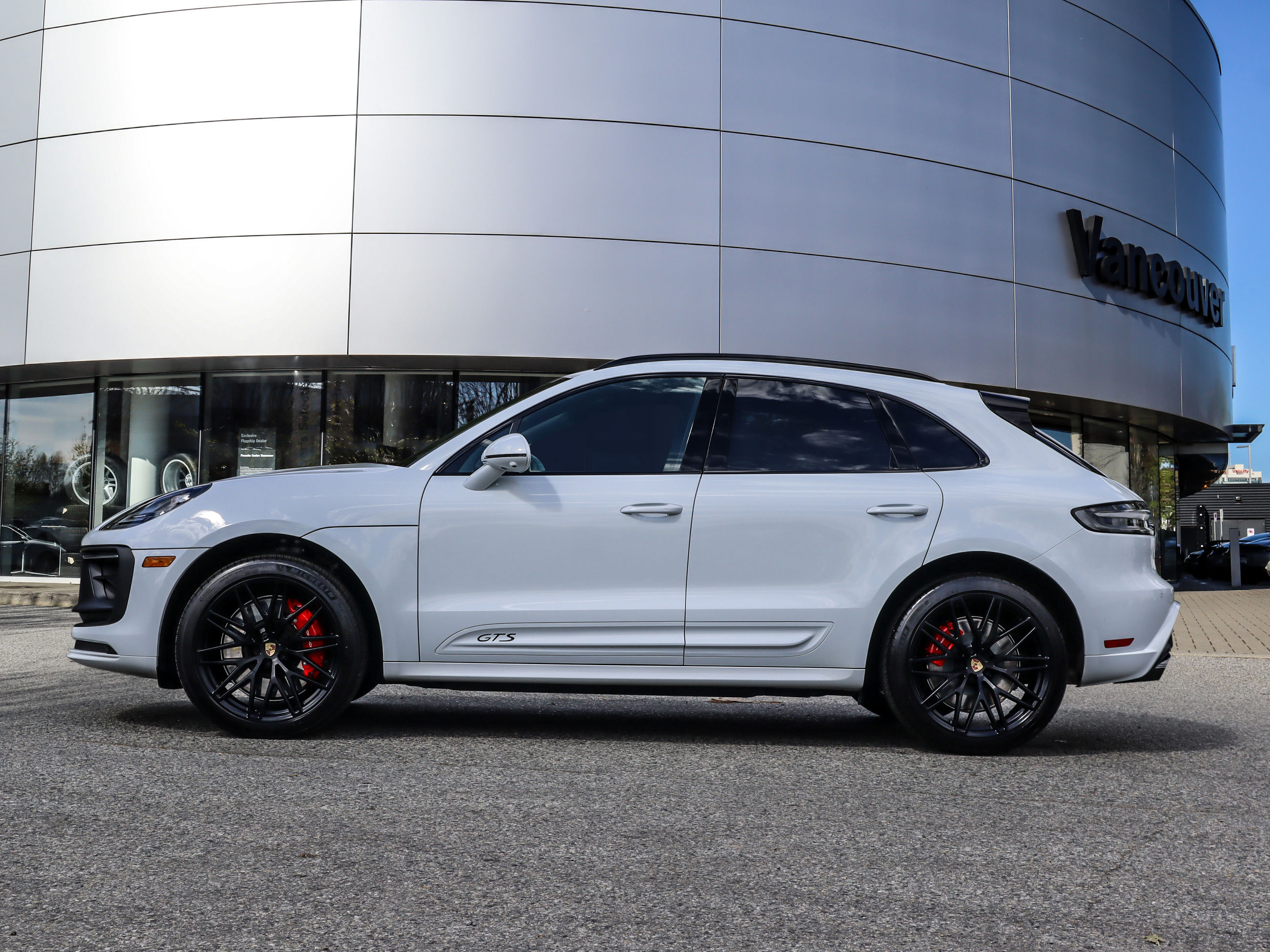 2024 Porsche Macan