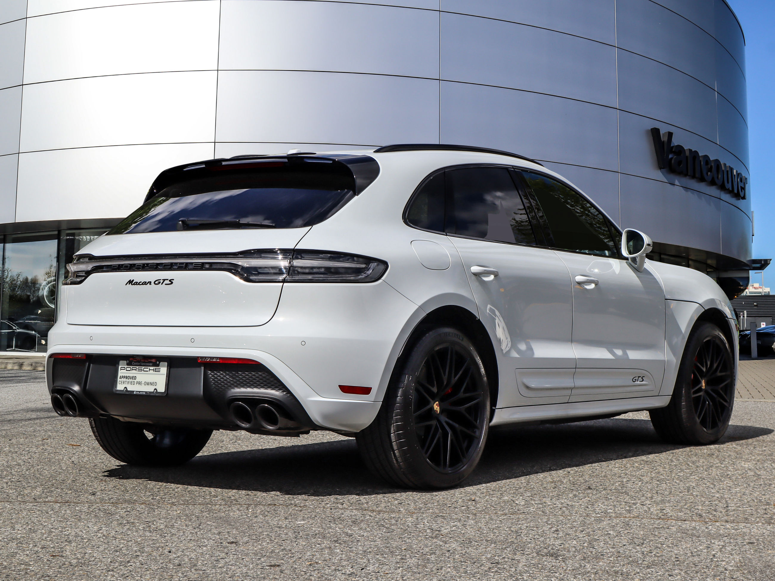 2024 Porsche Macan